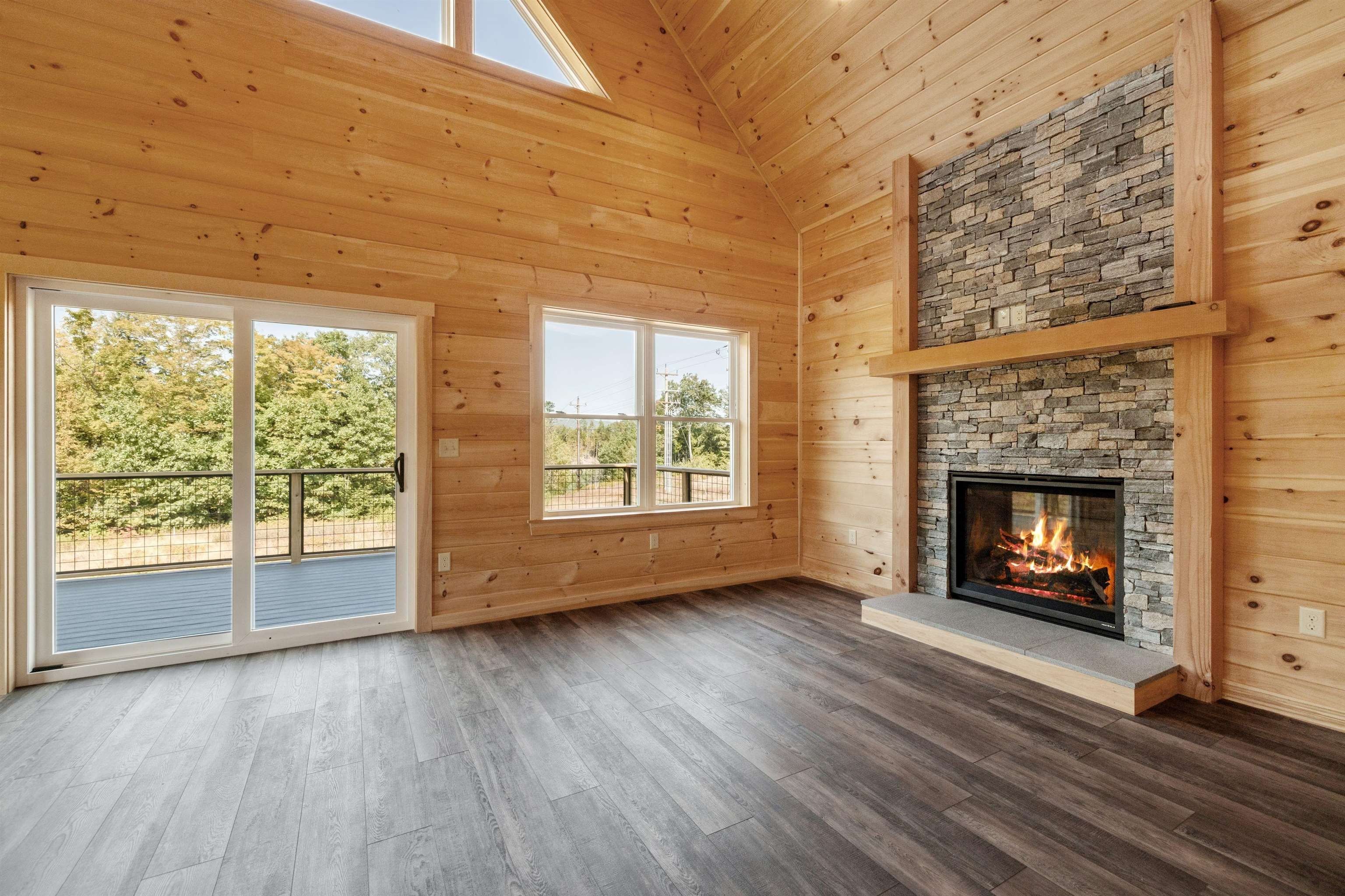 Thornton, New Hampshire, 03285, United States, 3 Bedrooms Bedrooms, ,3 BathroomsBathrooms,Residential,For Sale,1974292