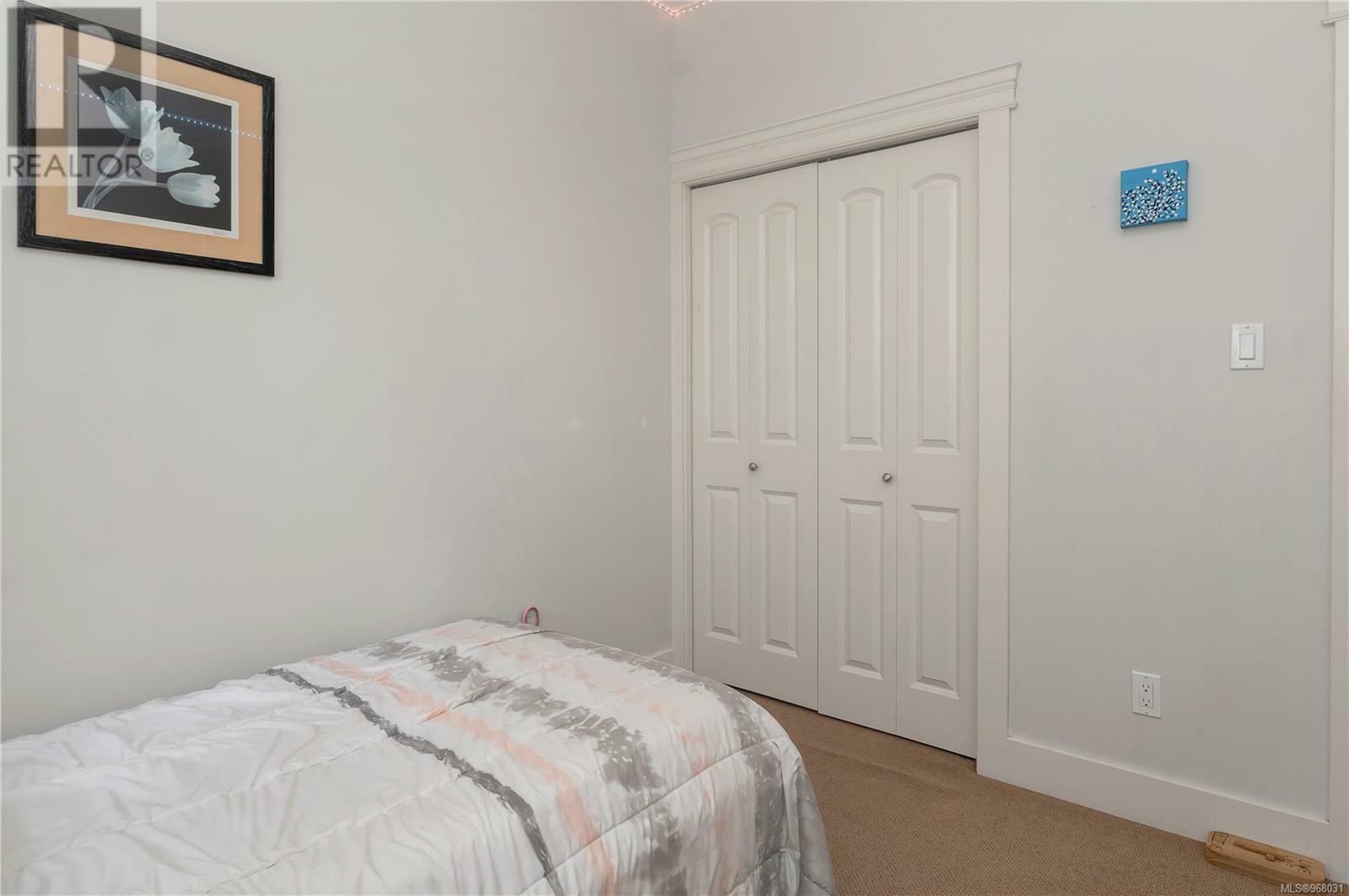 CAMPBELL RIVER, British Columbia, V9H 1V3, CA, 6 Bedrooms Bedrooms, ,4 BathroomsBathrooms,Residential,For Sale,1874294
