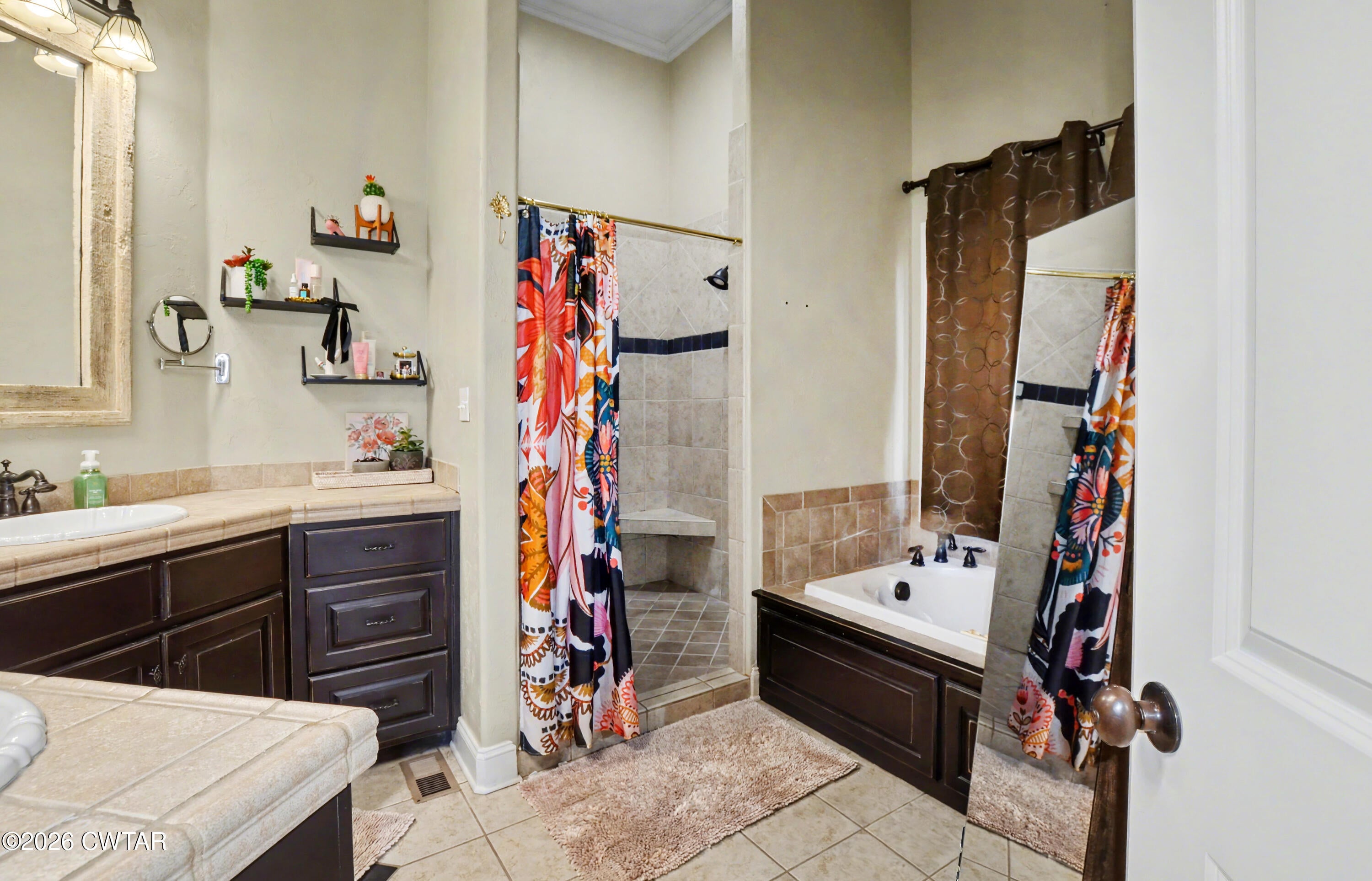 Humboldt, Tennessee, 38343, United States, 4 Bedrooms Bedrooms, ,3 BathroomsBathrooms,Residential,For Sale,2011825