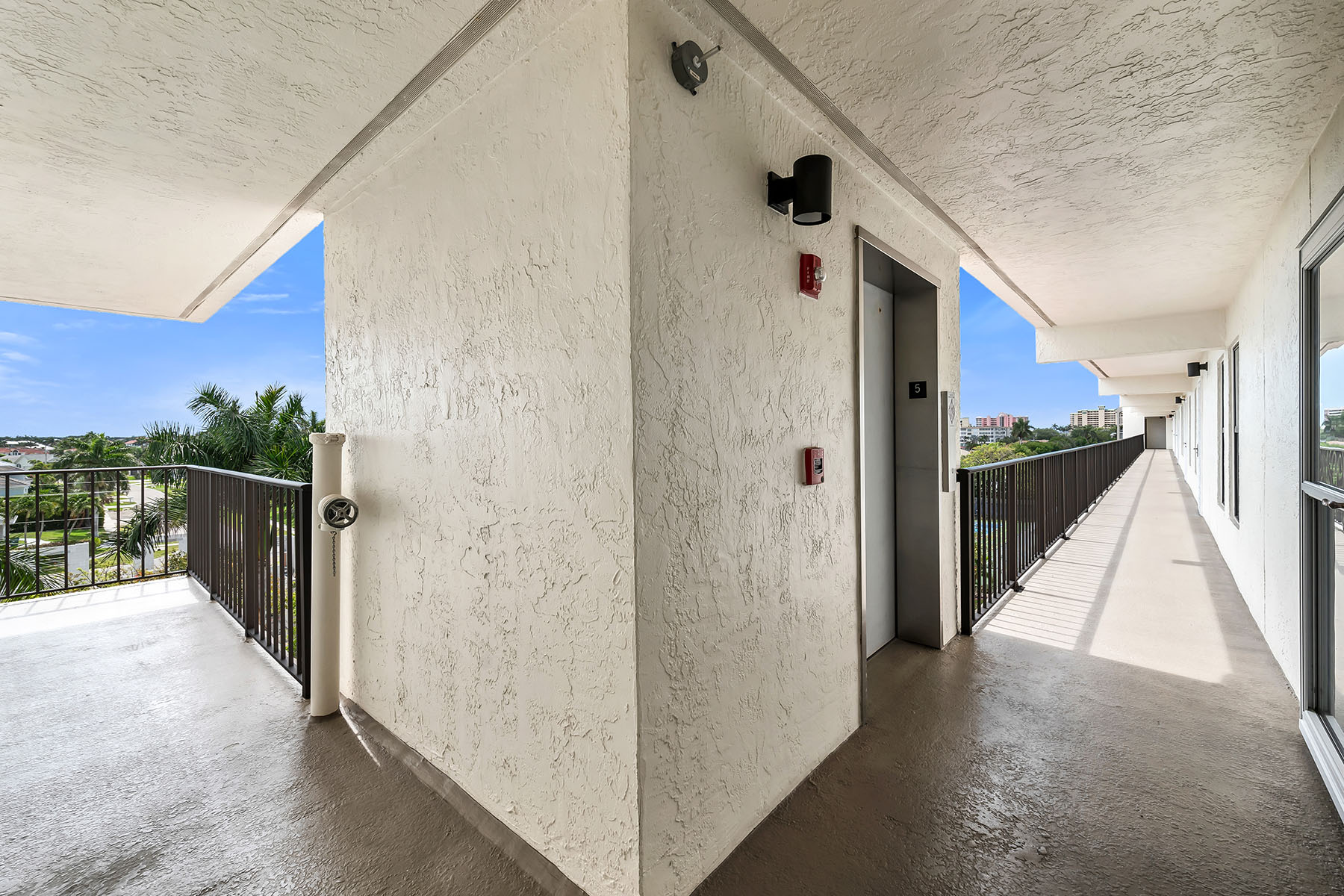  MARCO ISLAND - GRANDVIEW - 物件實景