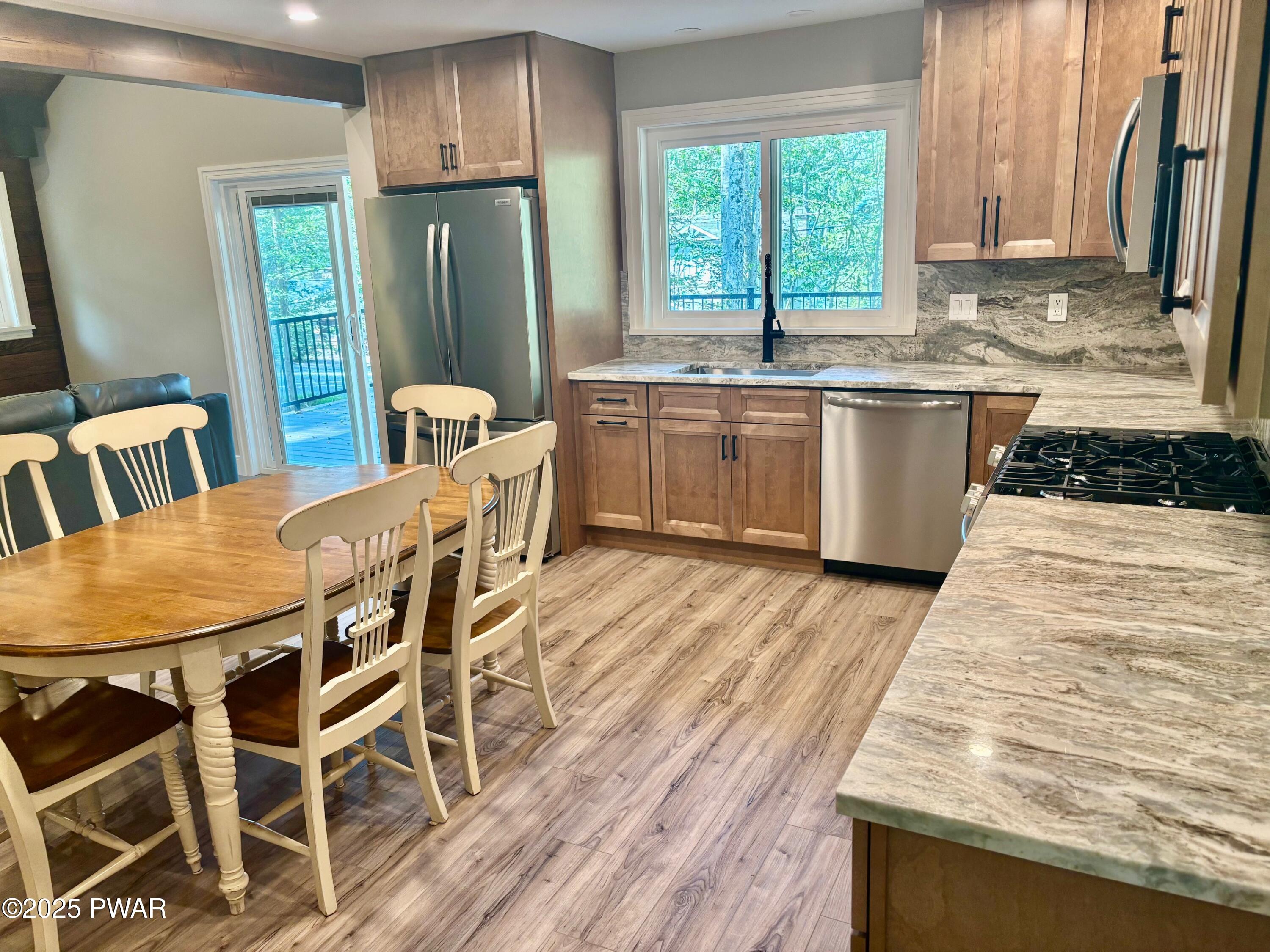 Lake Ariel, Pennsylvania, 18436, United States, 4 Bedrooms Bedrooms, ,4 BathroomsBathrooms,Residential,For Sale,1943663