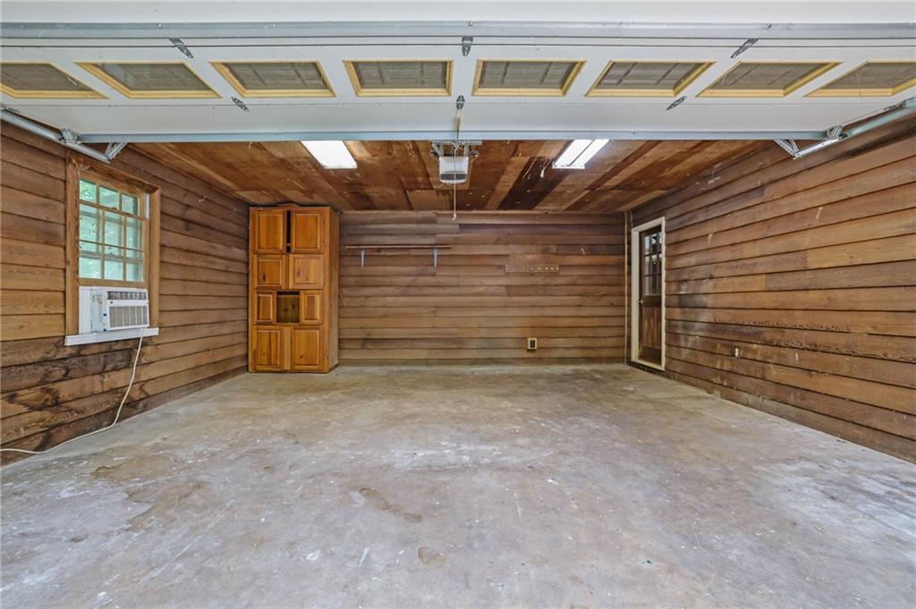 Cumming, Georgia, 30028, United States, 4 Bedrooms Bedrooms, ,3 BathroomsBathrooms,Residential,For Sale,1977231