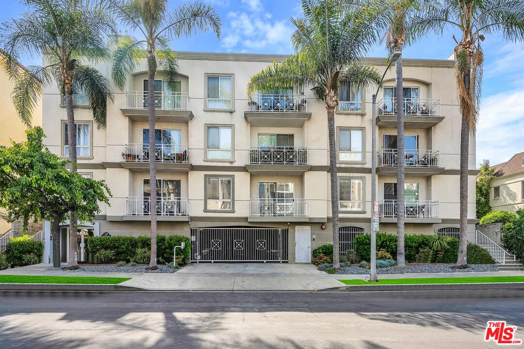 Clark Dr, West Hollywood, CA 90048