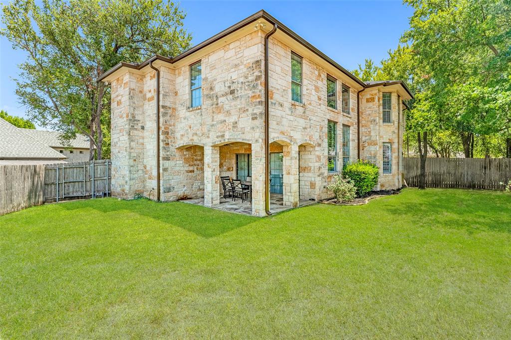 Granbury, Texas, 76048, United States, 4 Bedrooms Bedrooms, ,3 BathroomsBathrooms,Residential,For Sale,1978799
