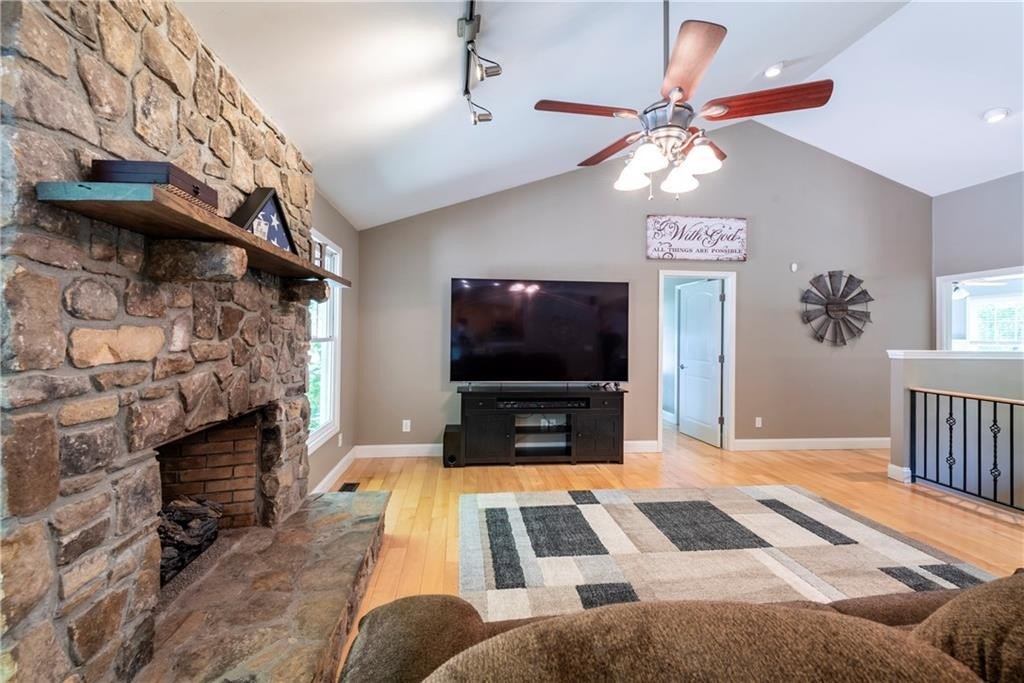 Jasper, Georgia, 30143, United States, 3 Bedrooms Bedrooms, ,3 BathroomsBathrooms,Residential,For Sale,1974102