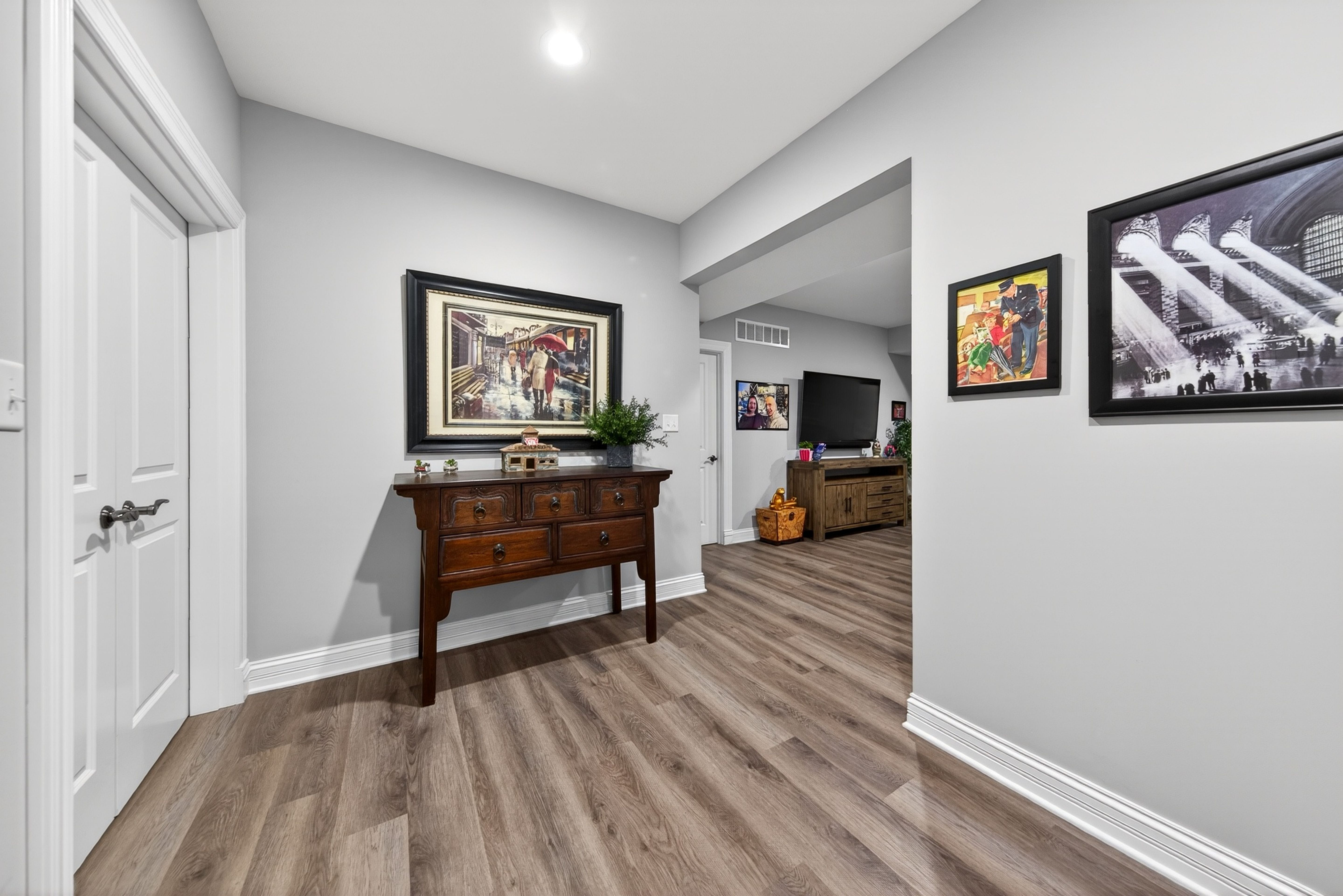  Beautiful 5-Year-Old Custom Home in Kirkwood — Upscale Features & Prime Location - 物件實景