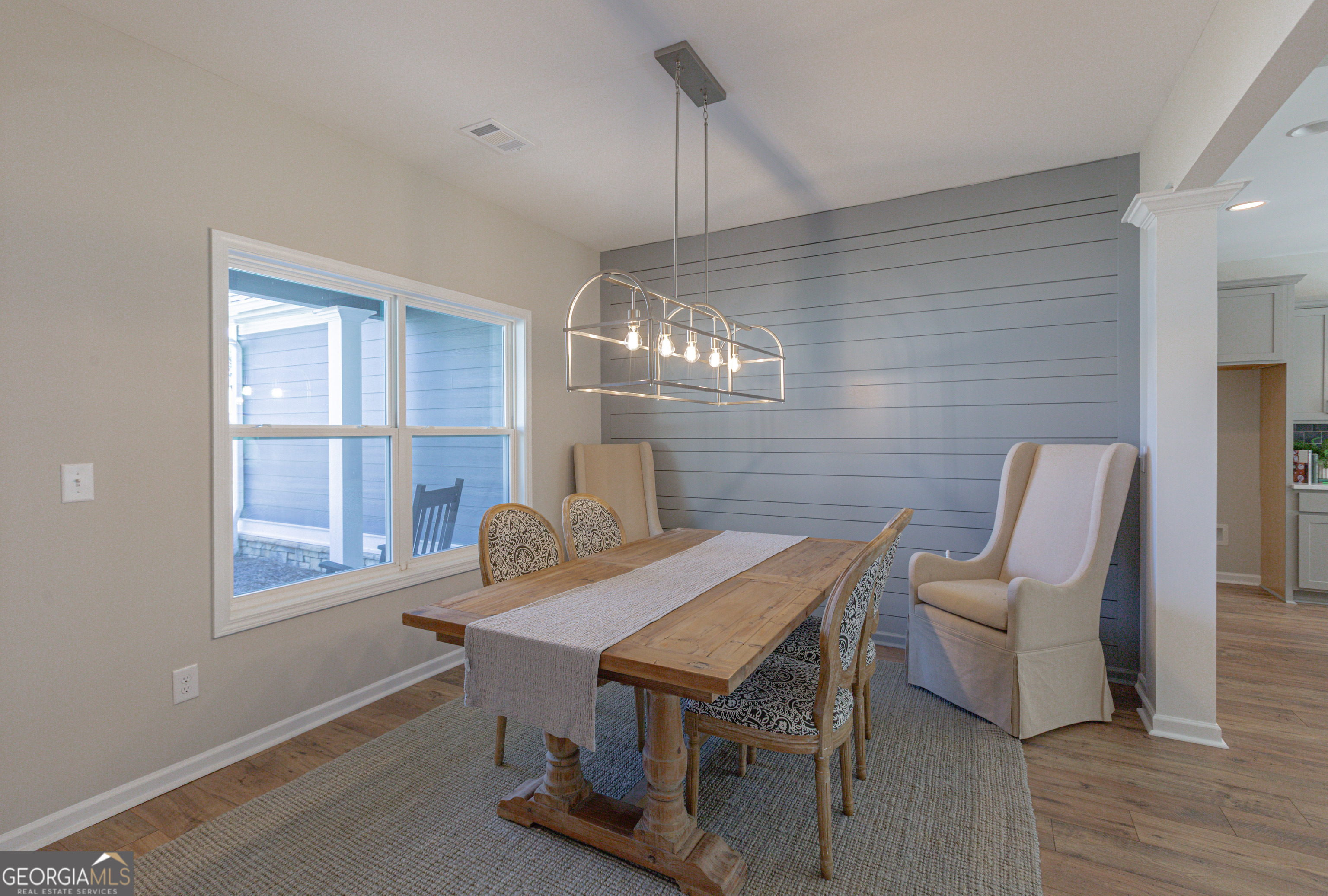 Senoia, Georgia, 30276, United States, 4 Bedrooms Bedrooms, ,3 BathroomsBathrooms,Residential,For Sale,1987770