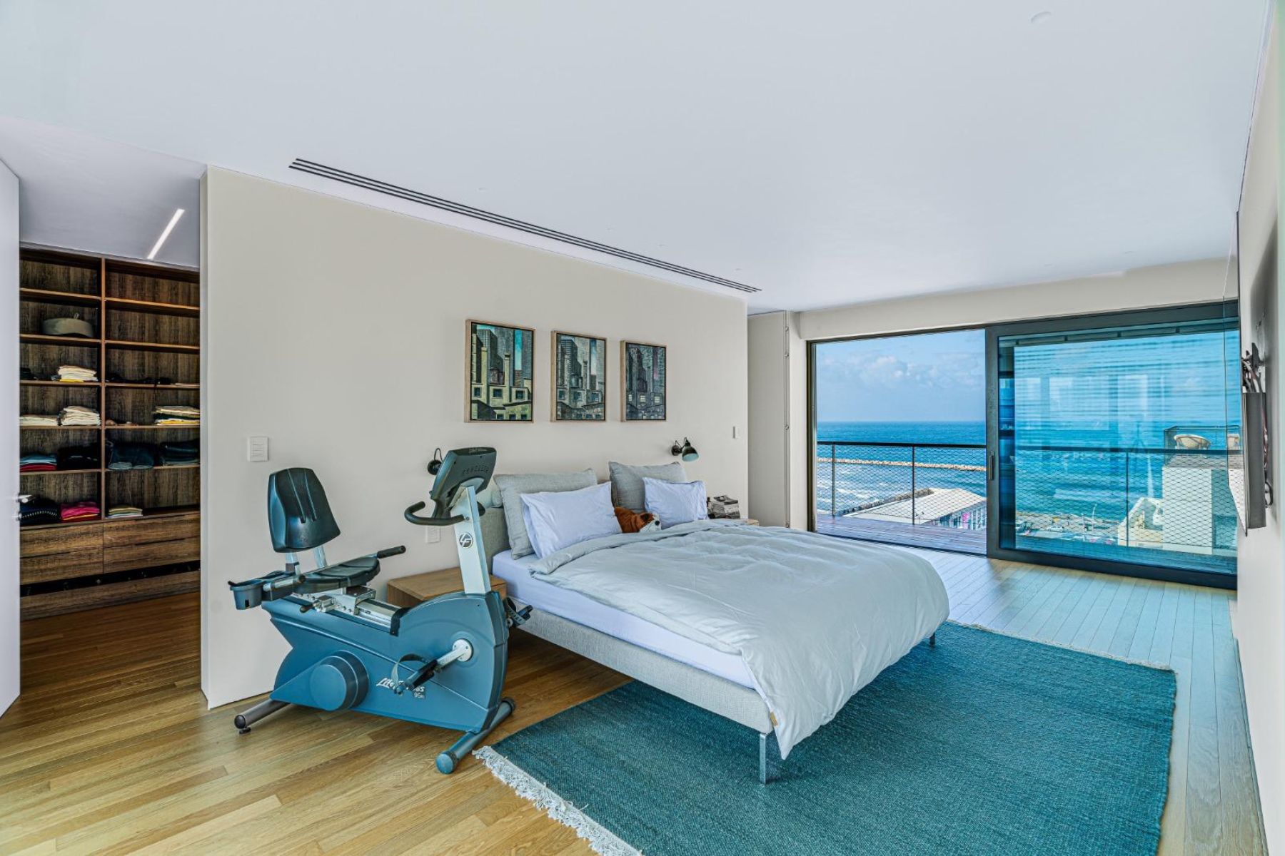  Sea View Designer Mini Penthouse by Metzizim Beach - 物件實景