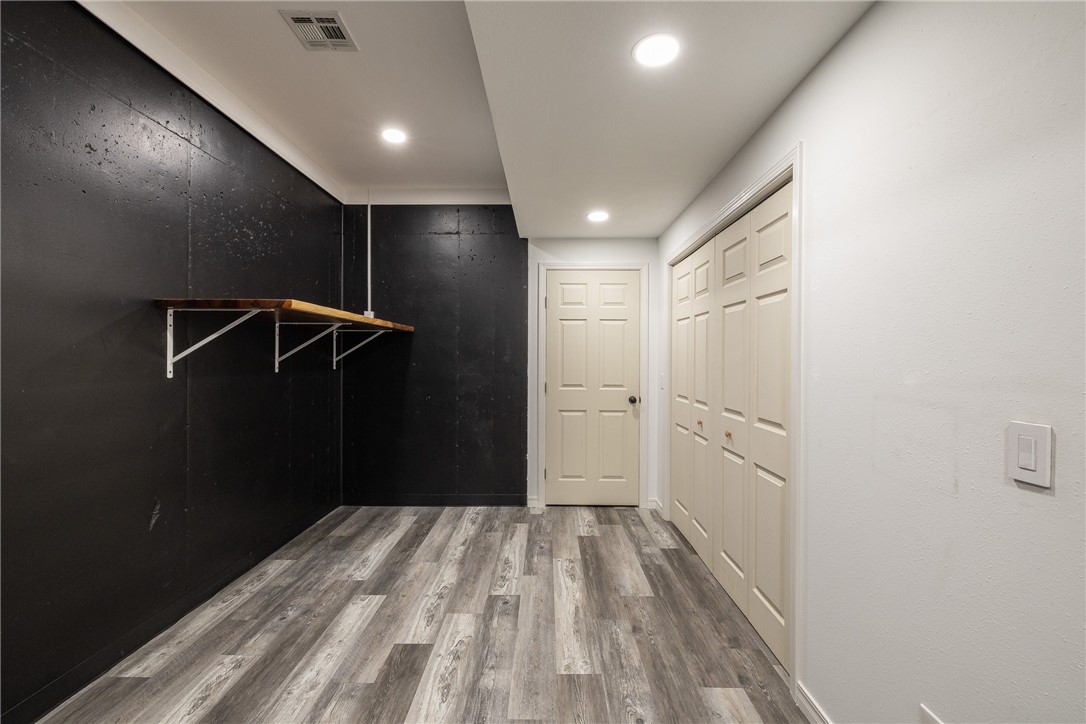 Bella Vista, Arkansas, 72715, United States, 3 Bedrooms Bedrooms, ,4 BathroomsBathrooms,Residential,For Sale,1971297