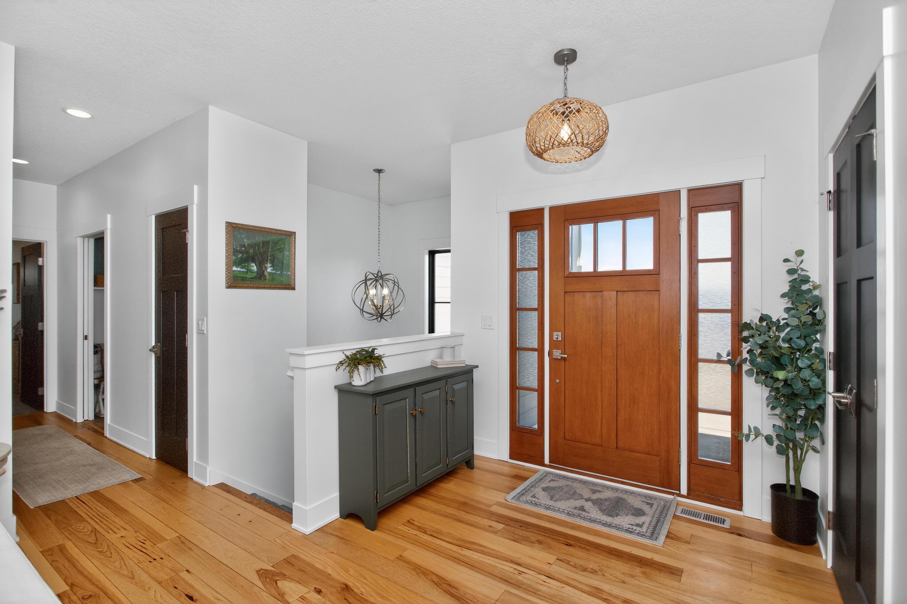 Gilbert, Iowa, 50105, United States, 5 Bedrooms Bedrooms, ,3 BathroomsBathrooms,Residential,For Sale,2008558