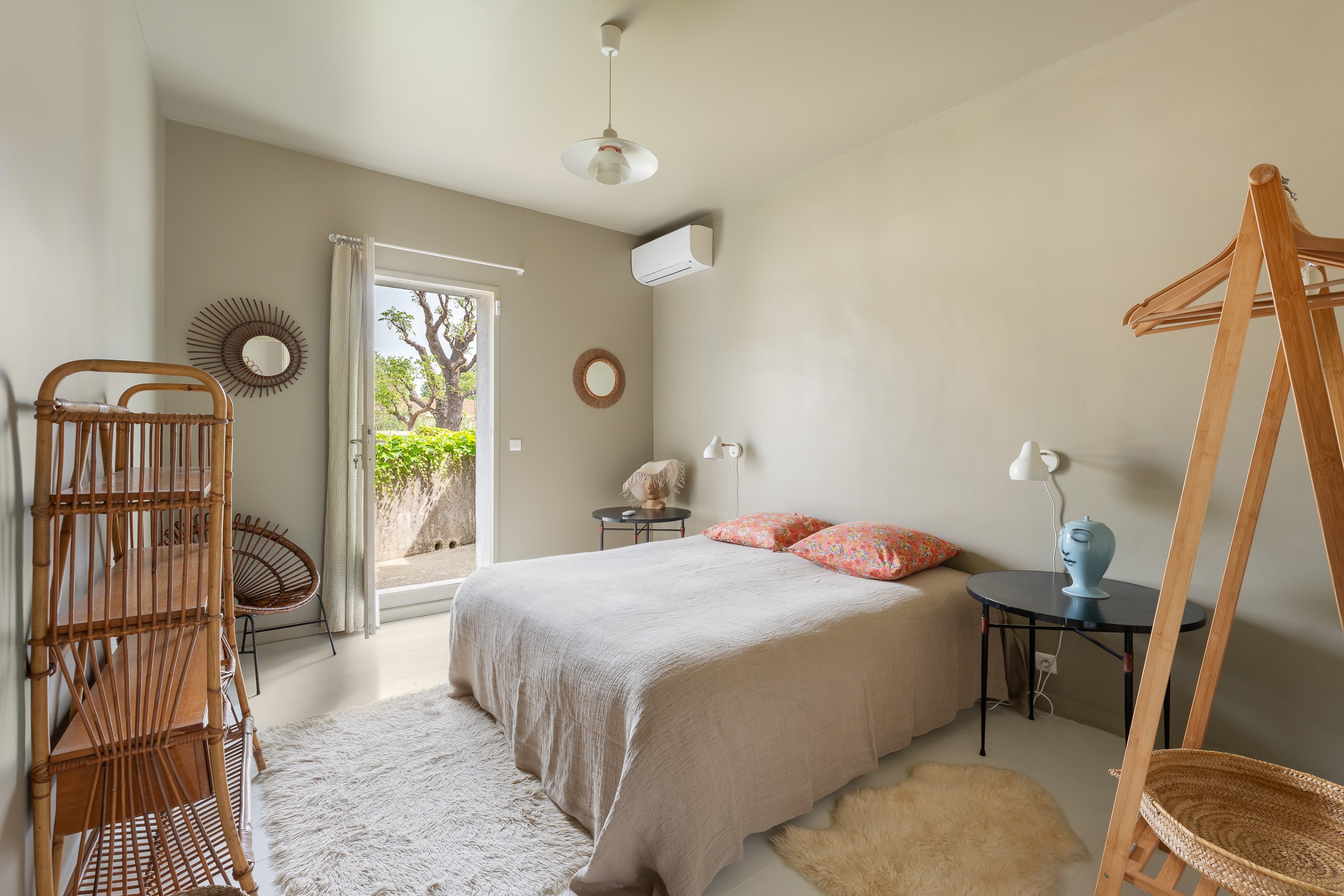  Discreet address – Elegance and serenity – 5 minutes from the beaches... - 物件實景