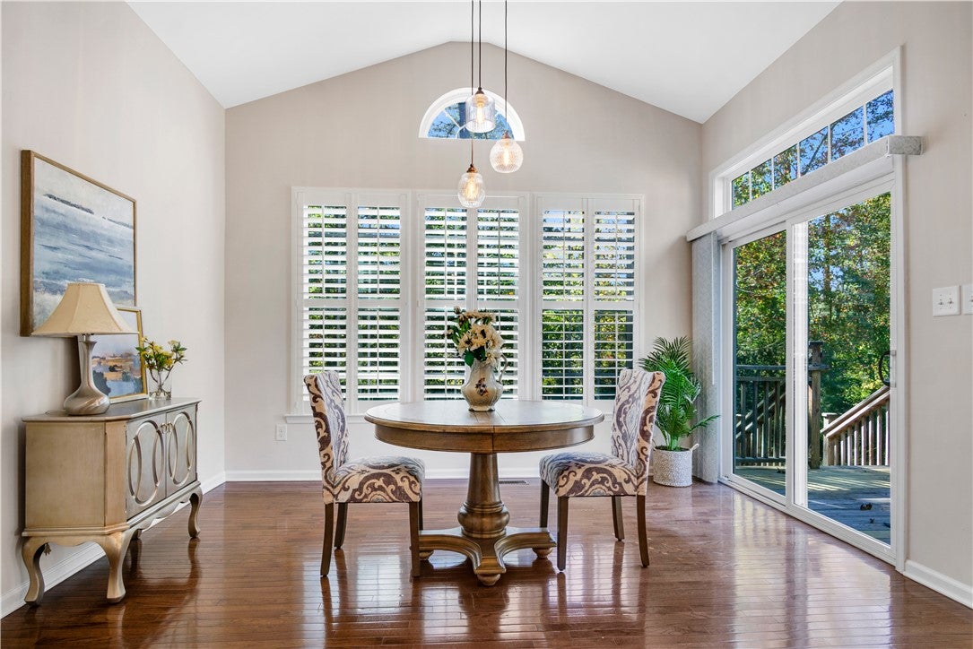 Toano, Virginia, 23168, United States, 3 Bedrooms Bedrooms, ,3 BathroomsBathrooms,Residential,For Sale,1971503