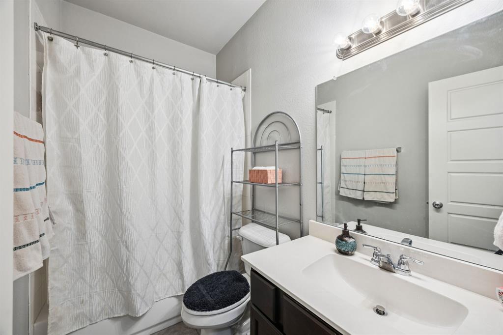 Wylie, Texas, 75098, United States, 5 Bedrooms Bedrooms, ,3 BathroomsBathrooms,Residential,For Sale,1957261