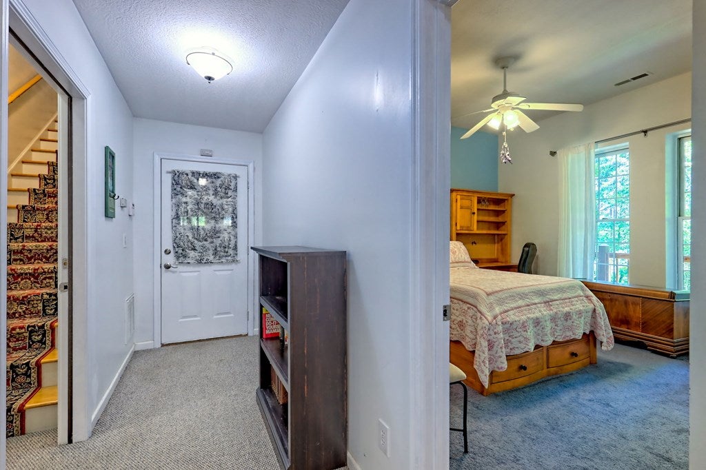 Blairsville, Georgia, 30512, United States, 4 Bedrooms Bedrooms, ,3 BathroomsBathrooms,Residential,For Sale,1827320