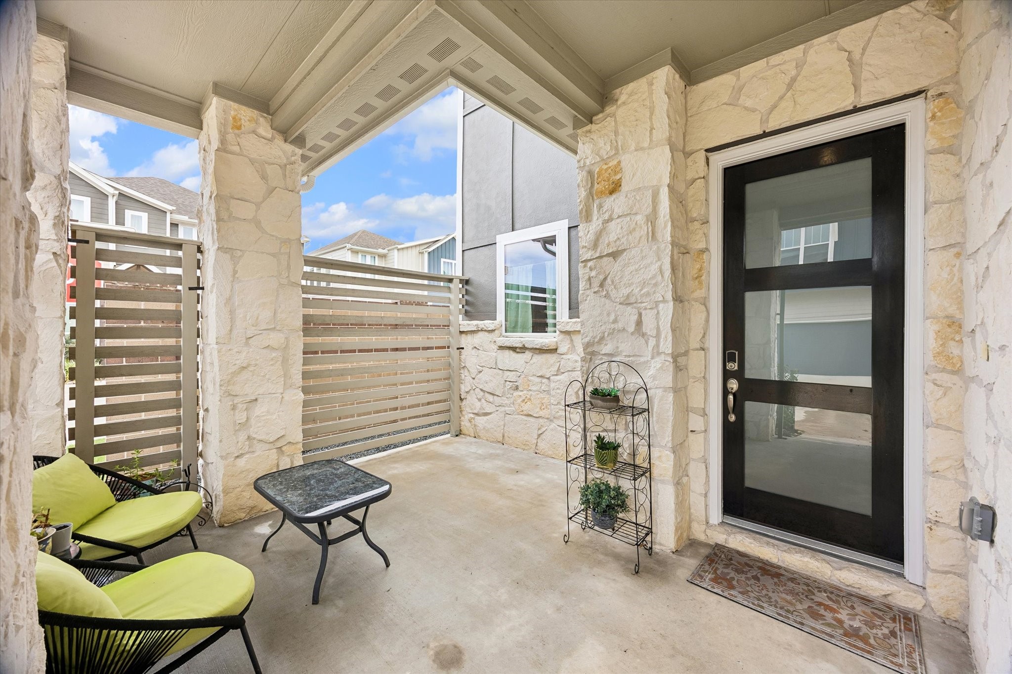  4210 Upland Bend Drive - 物件實景