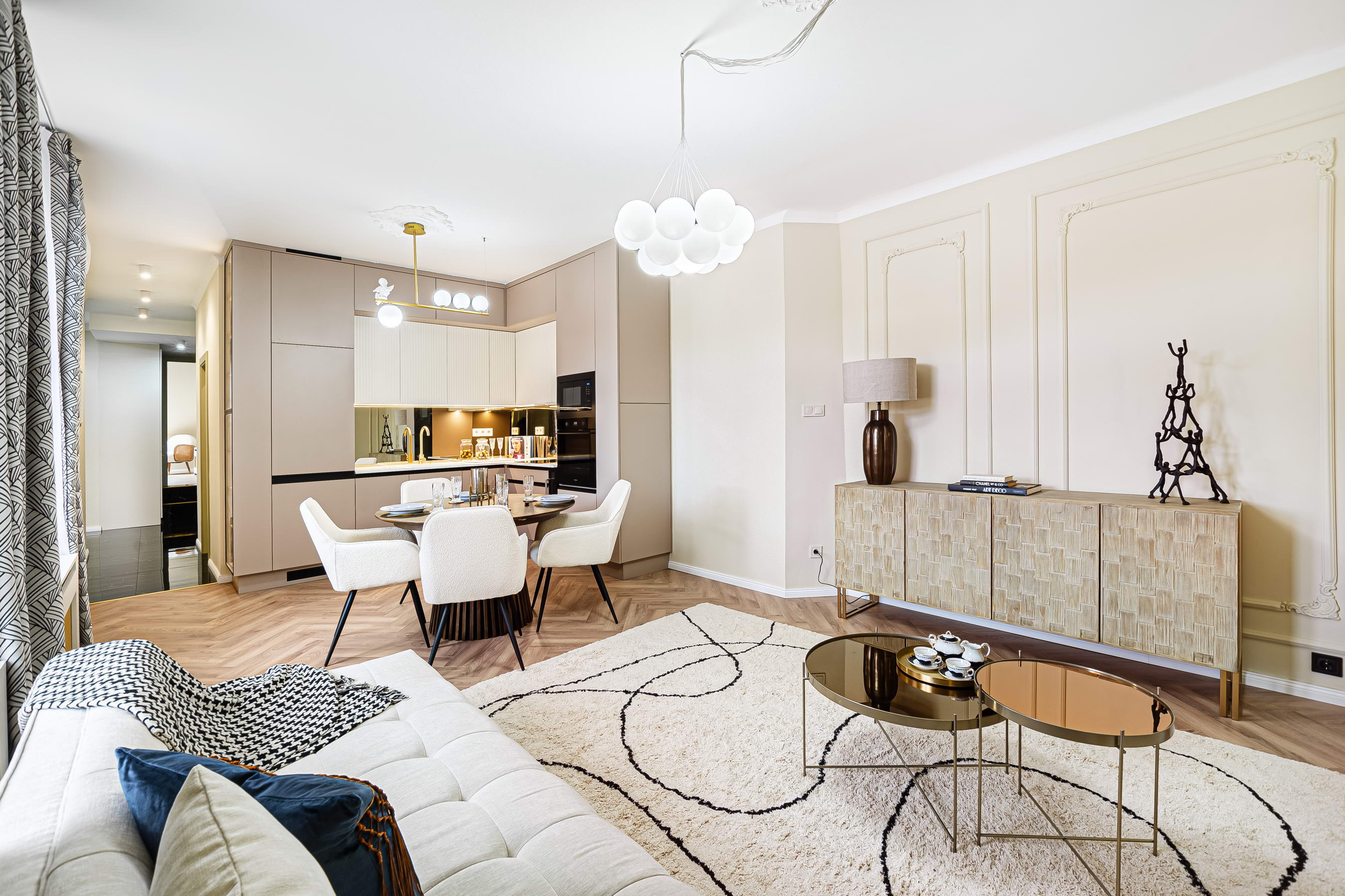  A Prestigious Residence at Szervita Square — Refined Urban Living in the Heart o - 物件實景