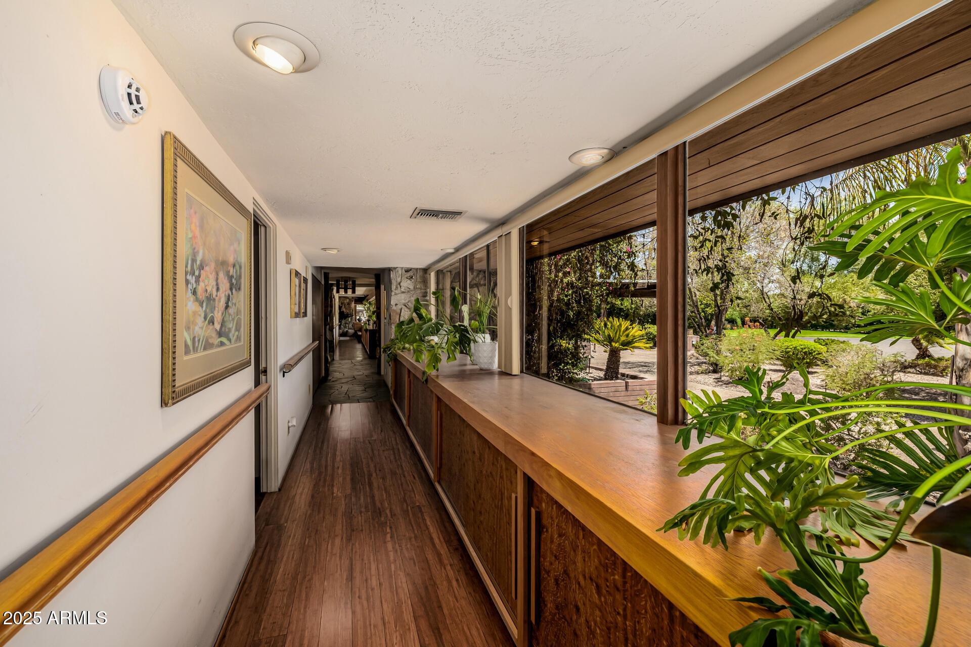 Paradise Valley, Arizona, 85253, United States, 4 Bedrooms Bedrooms, ,8 BathroomsBathrooms,Residential,For Sale,1983455