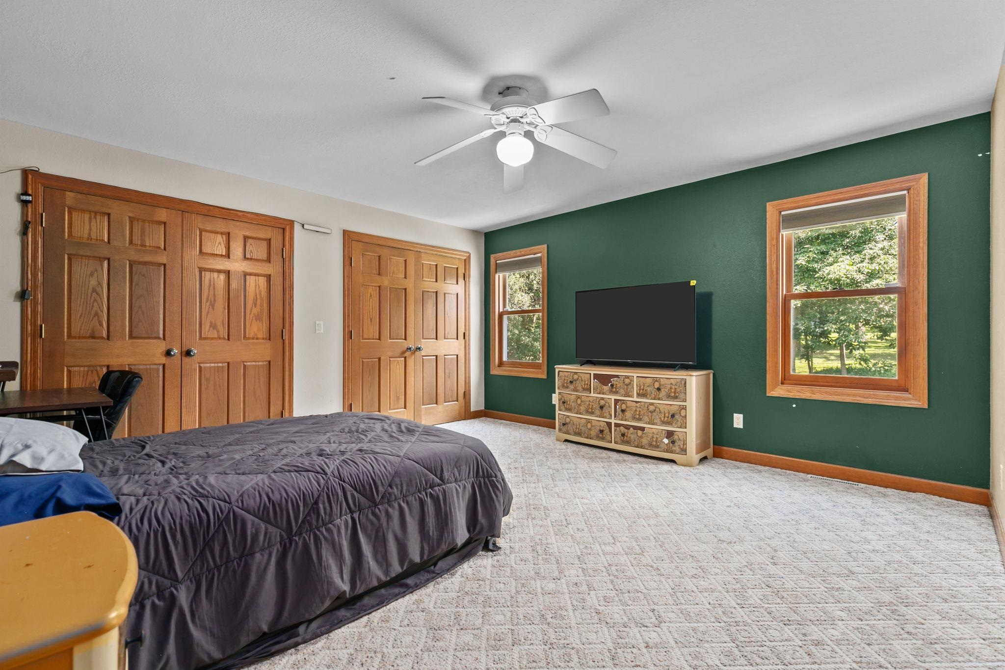 Berlin, Wisconsin, 54923, United States, 5 Bedrooms Bedrooms, ,4 BathroomsBathrooms,Residential,For Sale,1974961