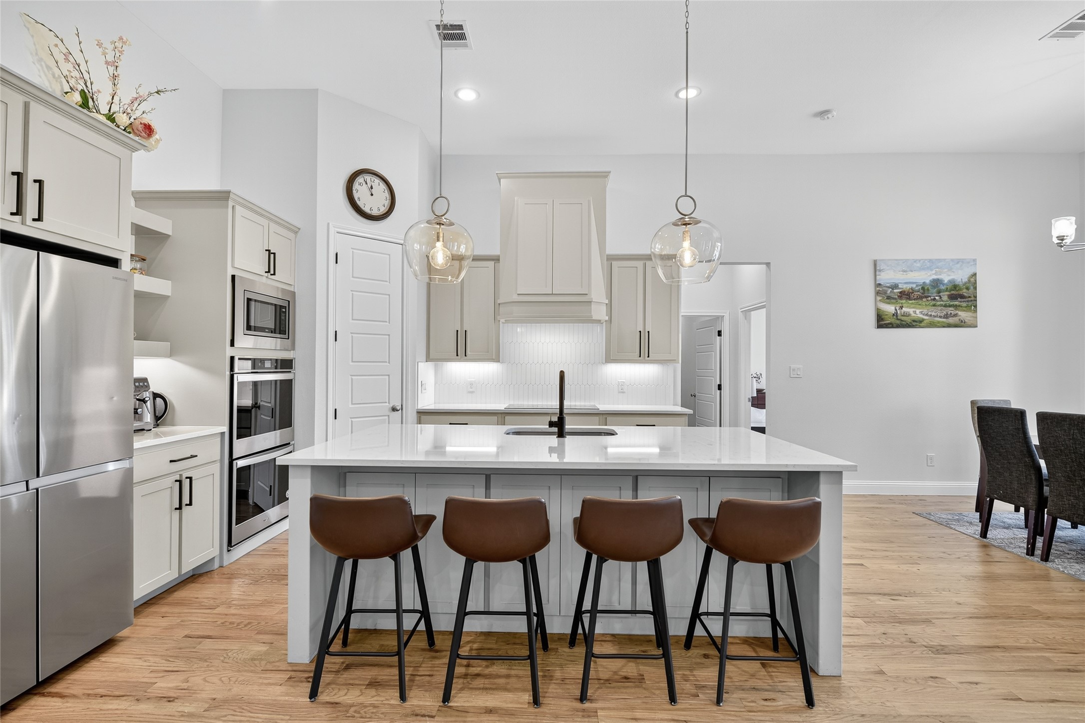 Springtown, Texas, 76082, United States, 4 Bedrooms Bedrooms, ,3 BathroomsBathrooms,Residential,For Sale,1966278