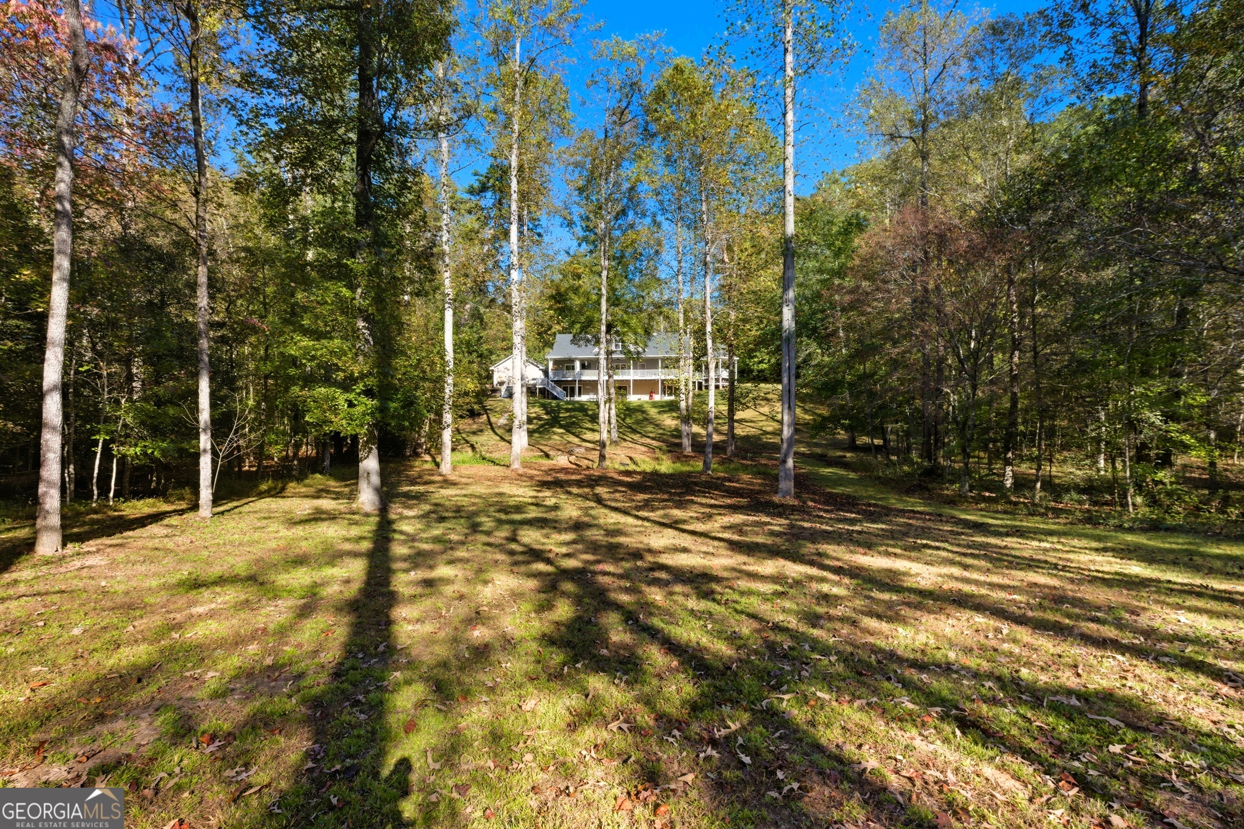 Clarkesville, Georgia, 30523, United States, 4 Bedrooms Bedrooms, ,4 BathroomsBathrooms,Residential,For Sale,1975876