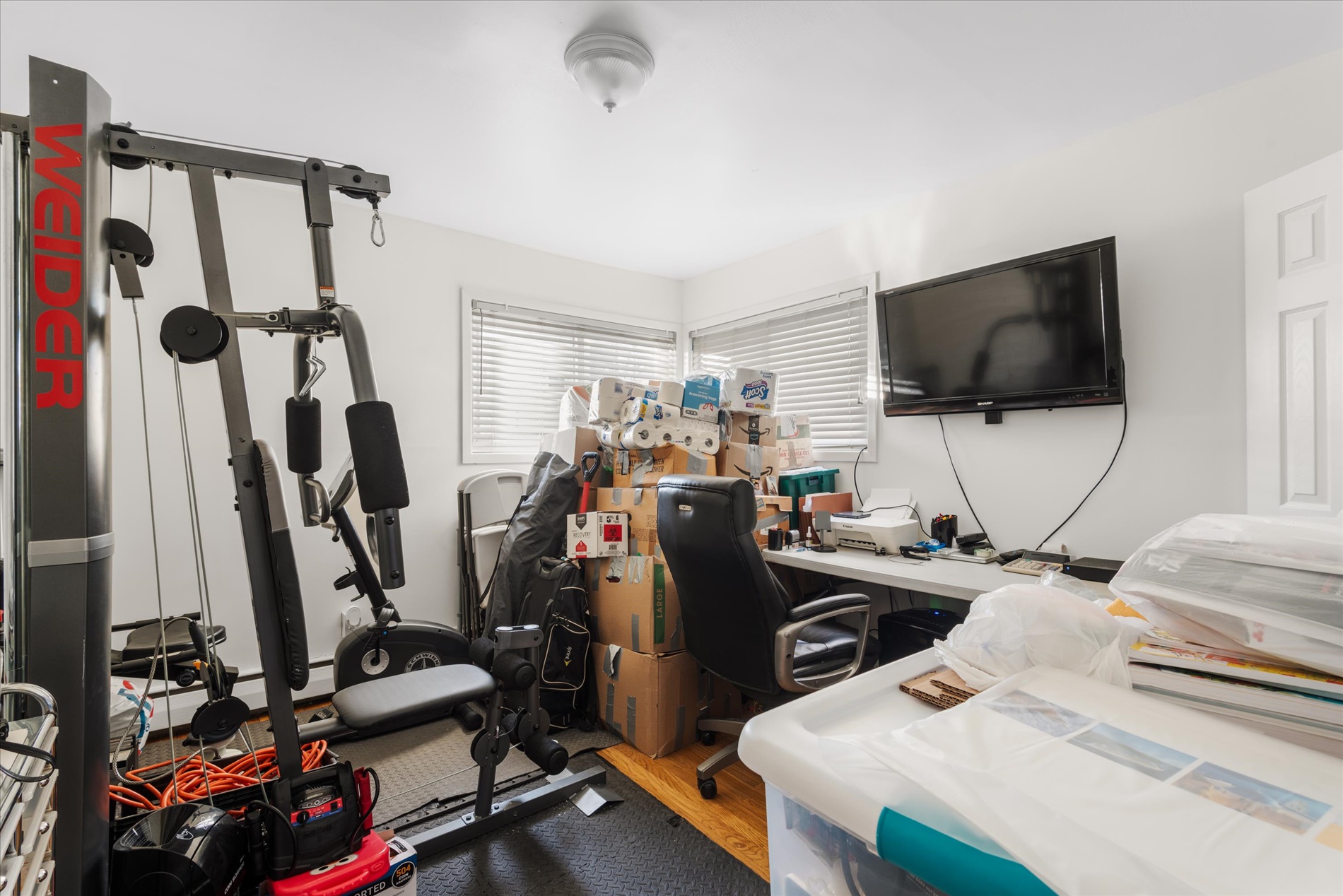 Howard Beach, New York, 11414, United States, 7 Bedrooms Bedrooms, ,5 BathroomsBathrooms,Residential,For Sale,1974400