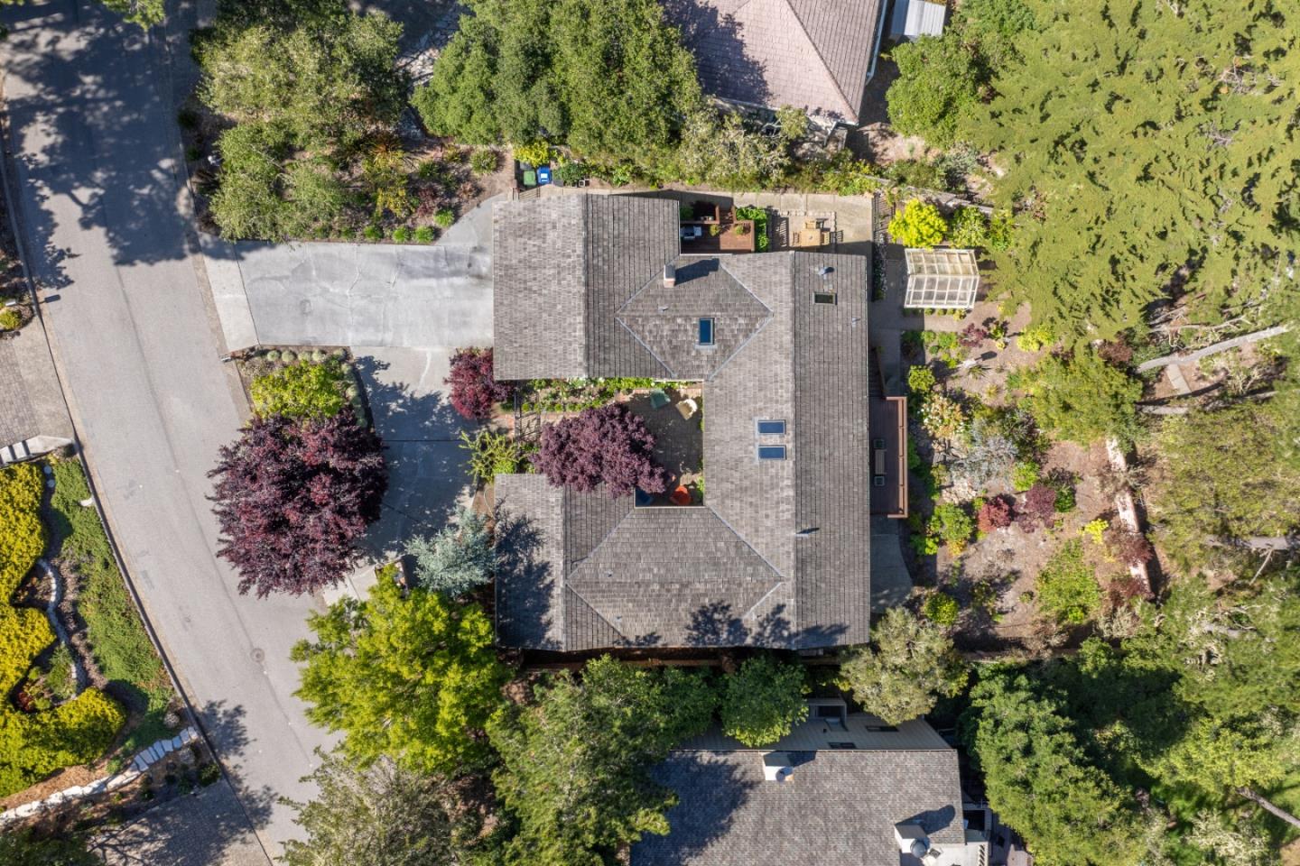 Monterey, California, 93940, United States, 3 Bedrooms Bedrooms, ,2 BathroomsBathrooms,Residential,For Sale,1837476