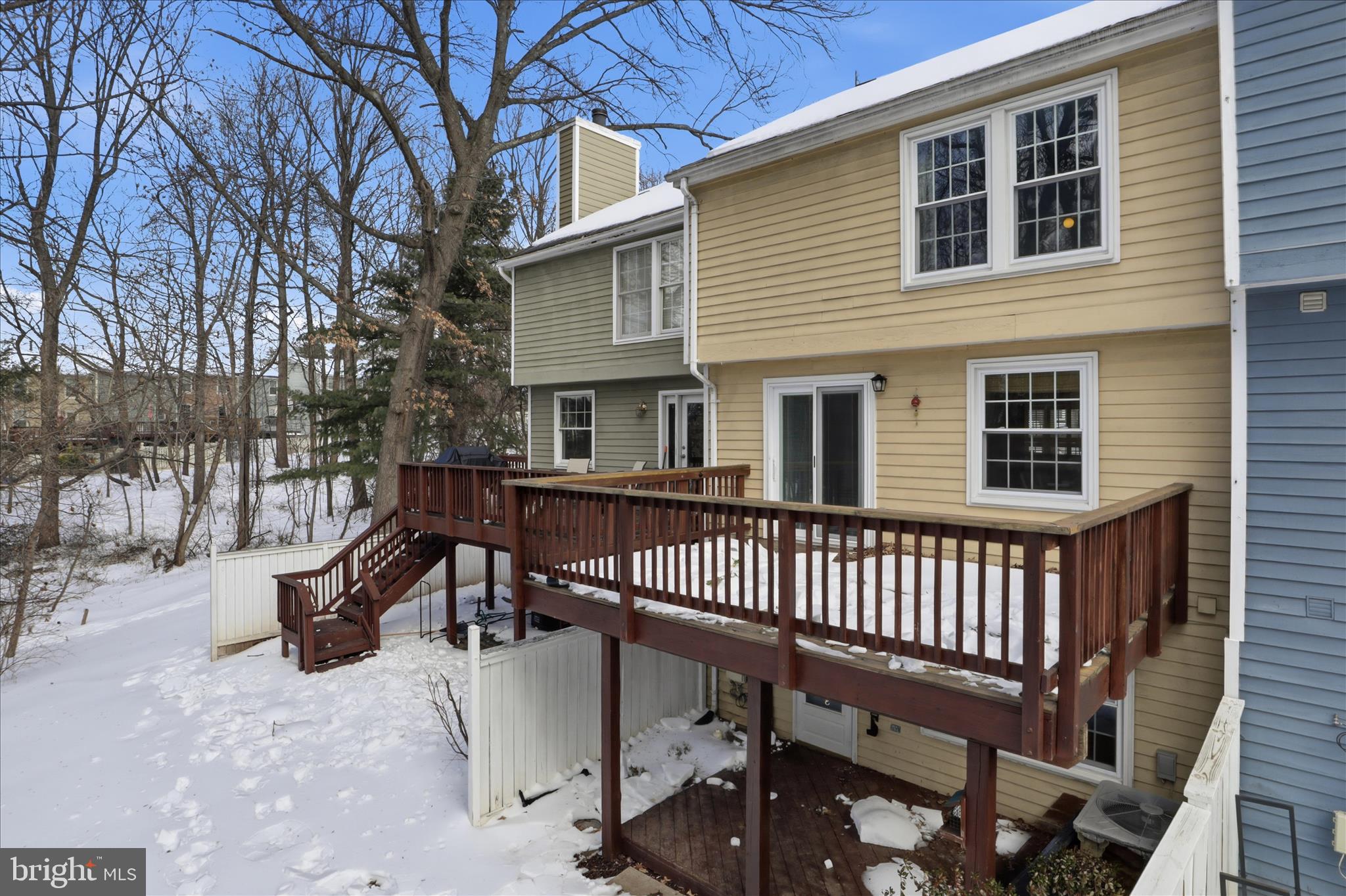 Reston, Virginia, 20194, United States, 2 Bedrooms Bedrooms, ,4 BathroomsBathrooms,Residential,For Sale,2015331