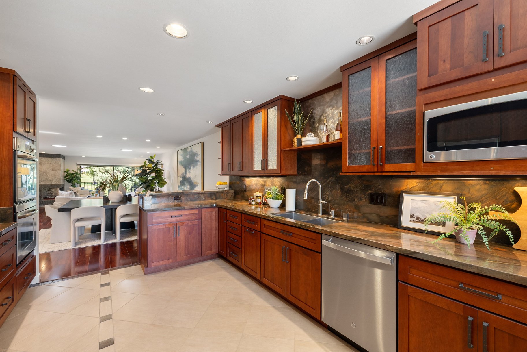  Scenic Fairway Living With by Modern Elegance - 物件實景