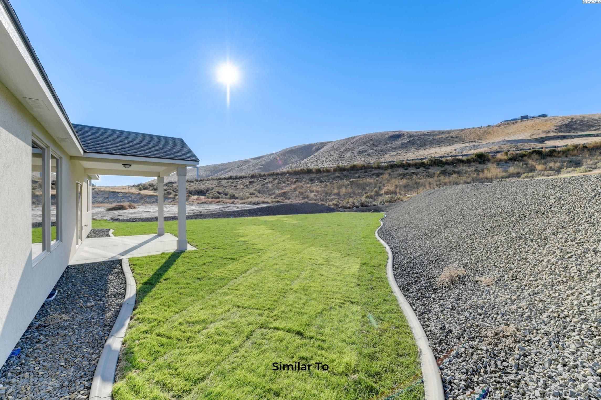 Kennewick, Washington, 99338, United States, 4 Bedrooms Bedrooms, ,2 BathroomsBathrooms,Residential,For Sale,1828278