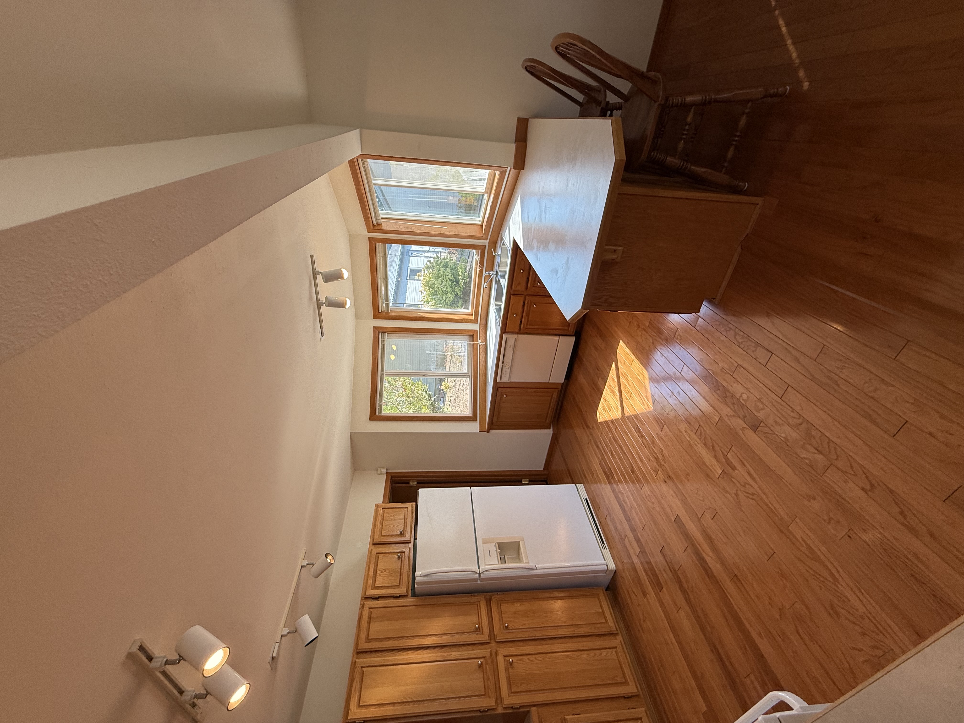 Sagle, Idaho, 83860, United States, 5 Bedrooms Bedrooms, ,4 BathroomsBathrooms,Residential,For Sale,1982064