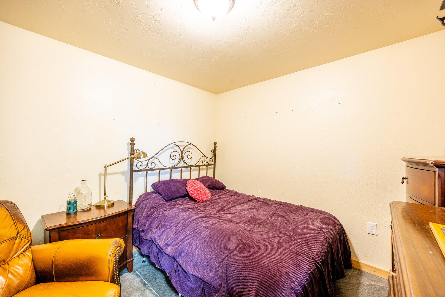 Sheridan, Wyoming, 82801, United States, 2 Bedrooms Bedrooms, ,1 BathroomBathrooms,Residential,For Sale,1907436