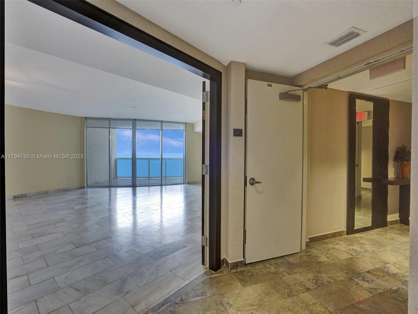 Sunny Isles Beach, Florida, 33160, United States, 2 Bedrooms Bedrooms, ,3 BathroomsBathrooms,Residential,For Sale,1794345