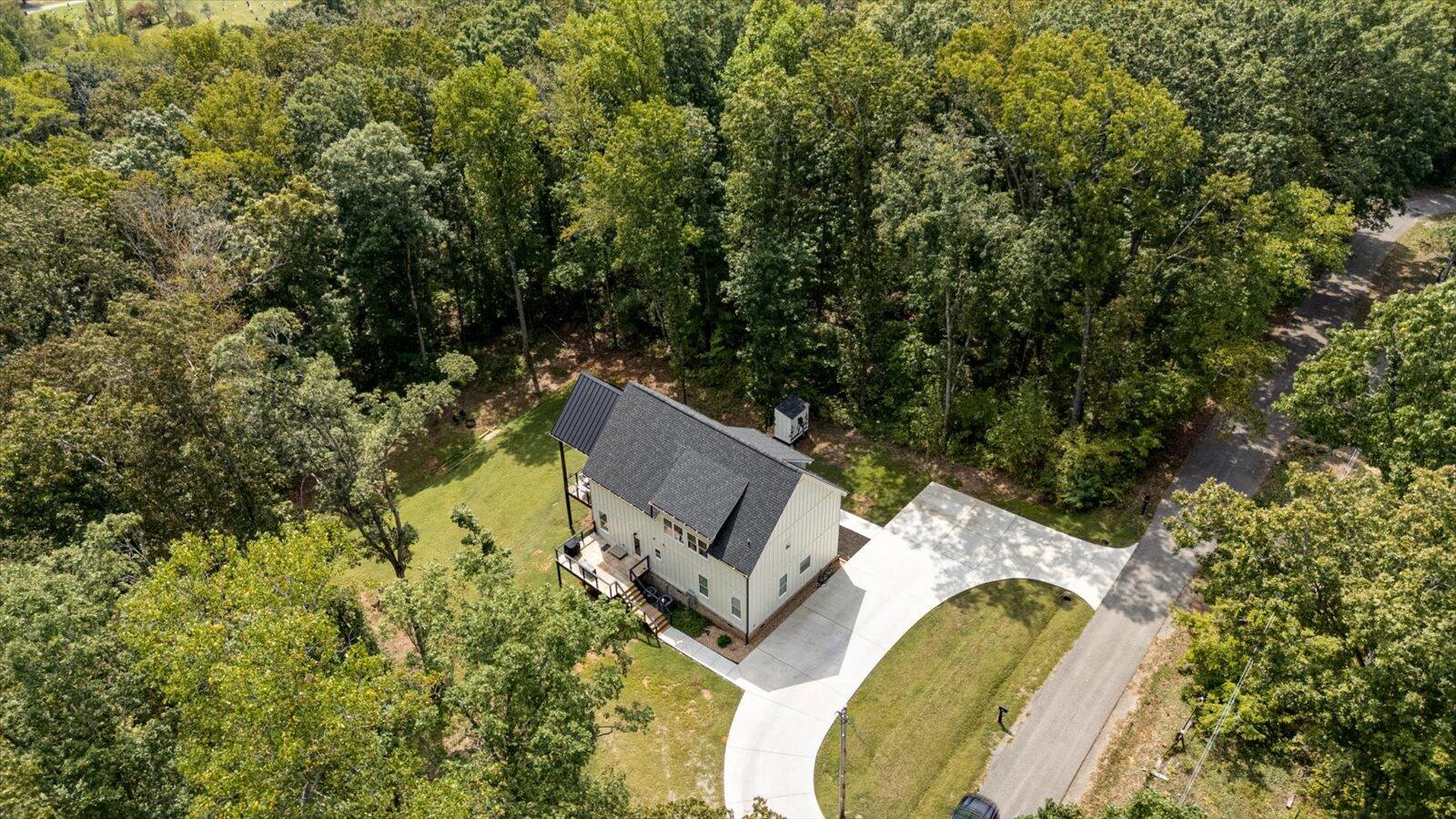 Jasper, Tennessee, 37347, United States, 3 Bedrooms Bedrooms, ,2 BathroomsBathrooms,Residential,For Sale,1976717