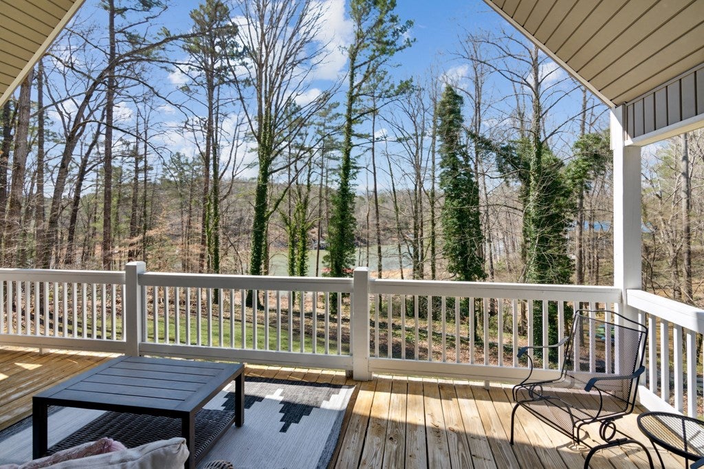 Blairsville, Georgia, 30512, United States, 4 Bedrooms Bedrooms, ,3 BathroomsBathrooms,Residential,For Sale,1913055