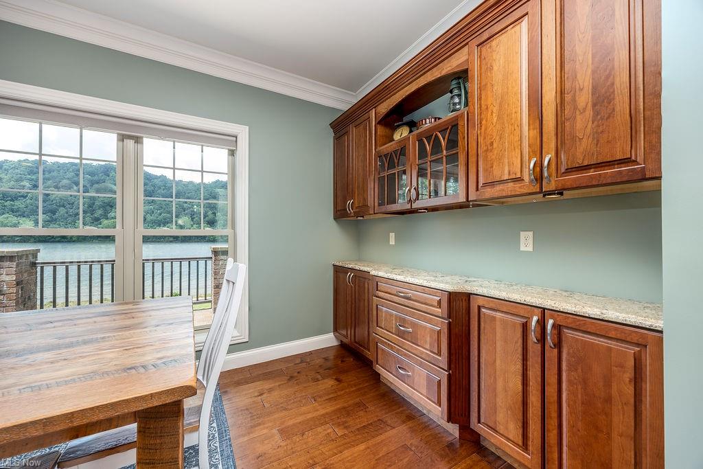 St Marys, West Virginia, 26170, United States, 3 Bedrooms Bedrooms, ,4 BathroomsBathrooms,Residential,For Sale,1928718