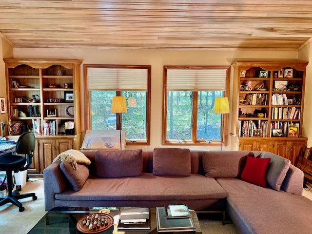 Crossville, Tennessee, 38558, United States, 3 Bedrooms Bedrooms, ,4 BathroomsBathrooms,Residential,For Sale,1980171