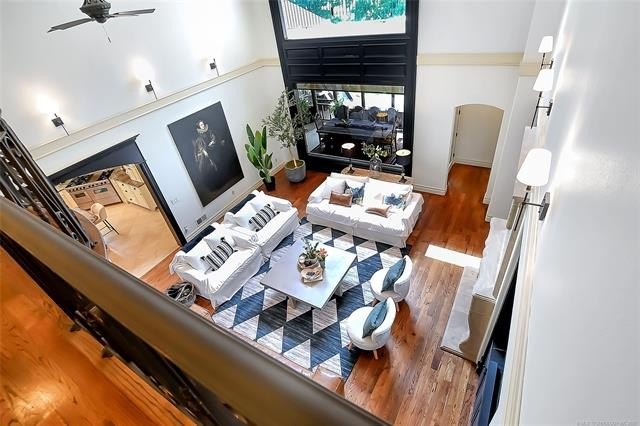 Tahlequah, Oklahoma, 74464, United States, 5 Bedrooms Bedrooms, ,5 BathroomsBathrooms,Residential,For Sale,1982771