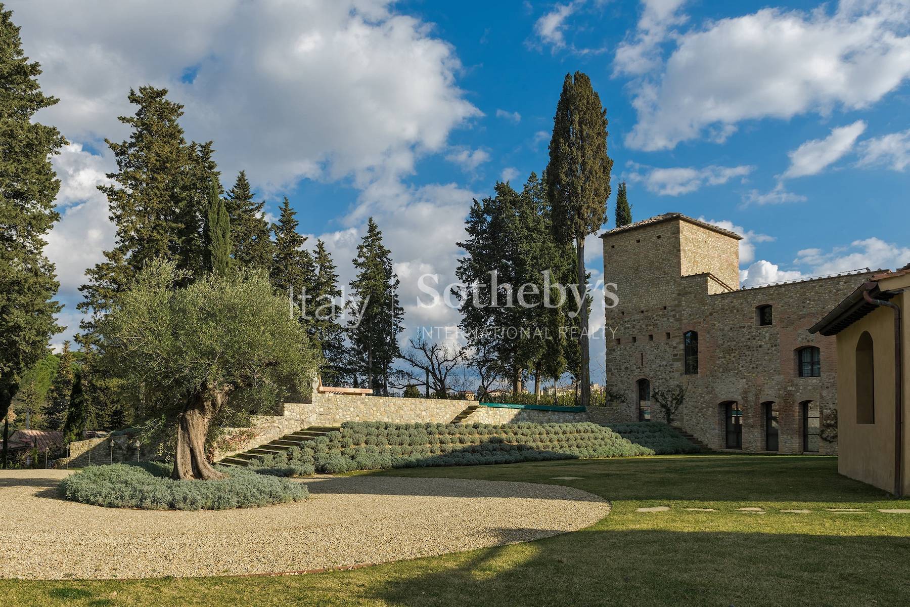  Splendid renovated castle with pool in the Florentine Chianti - 物件實景