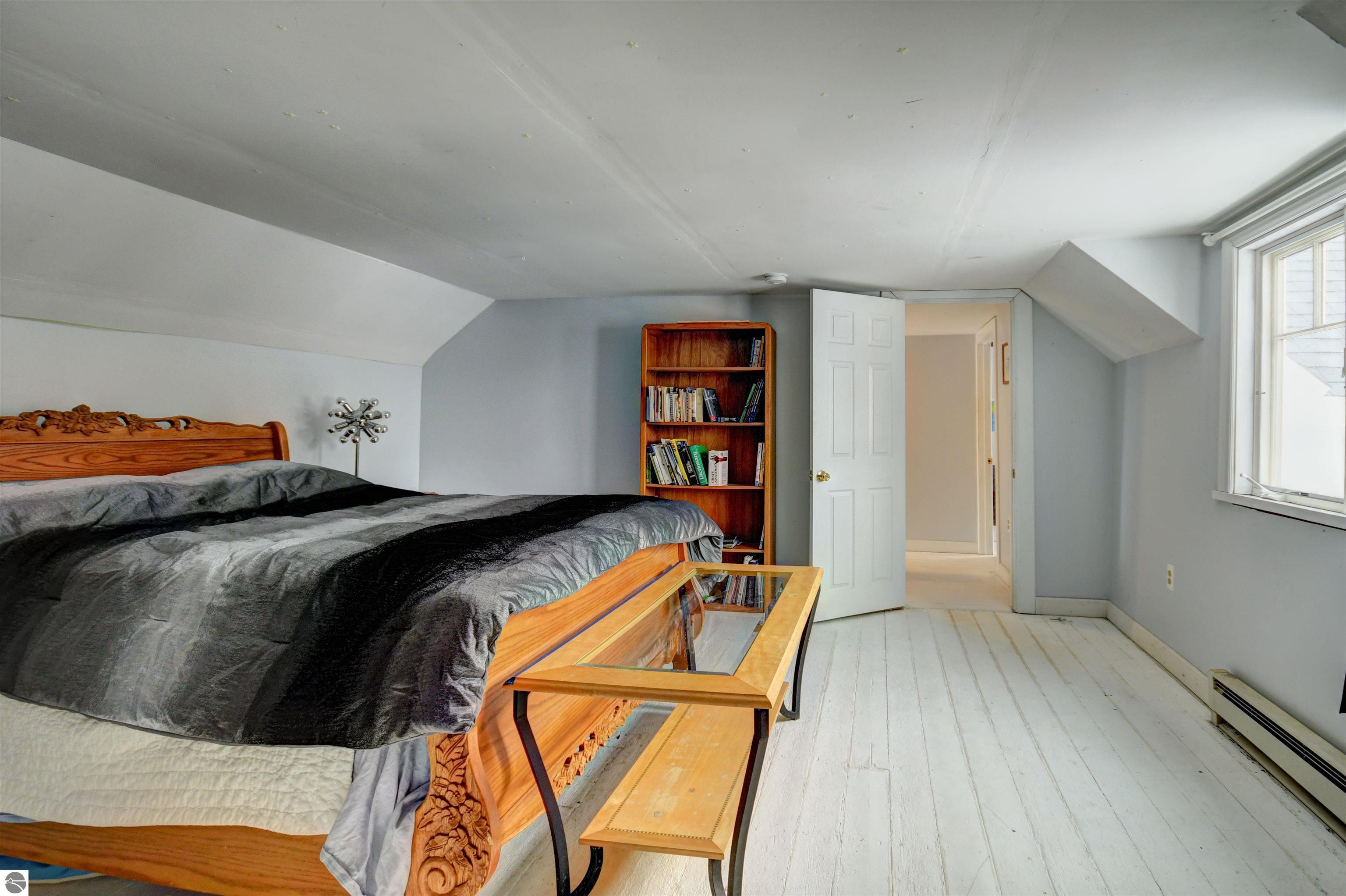 Traverse City, Michigan, 49686, United States, 3 Bedrooms Bedrooms, ,2 BathroomsBathrooms,Residential,For Sale,1820083
