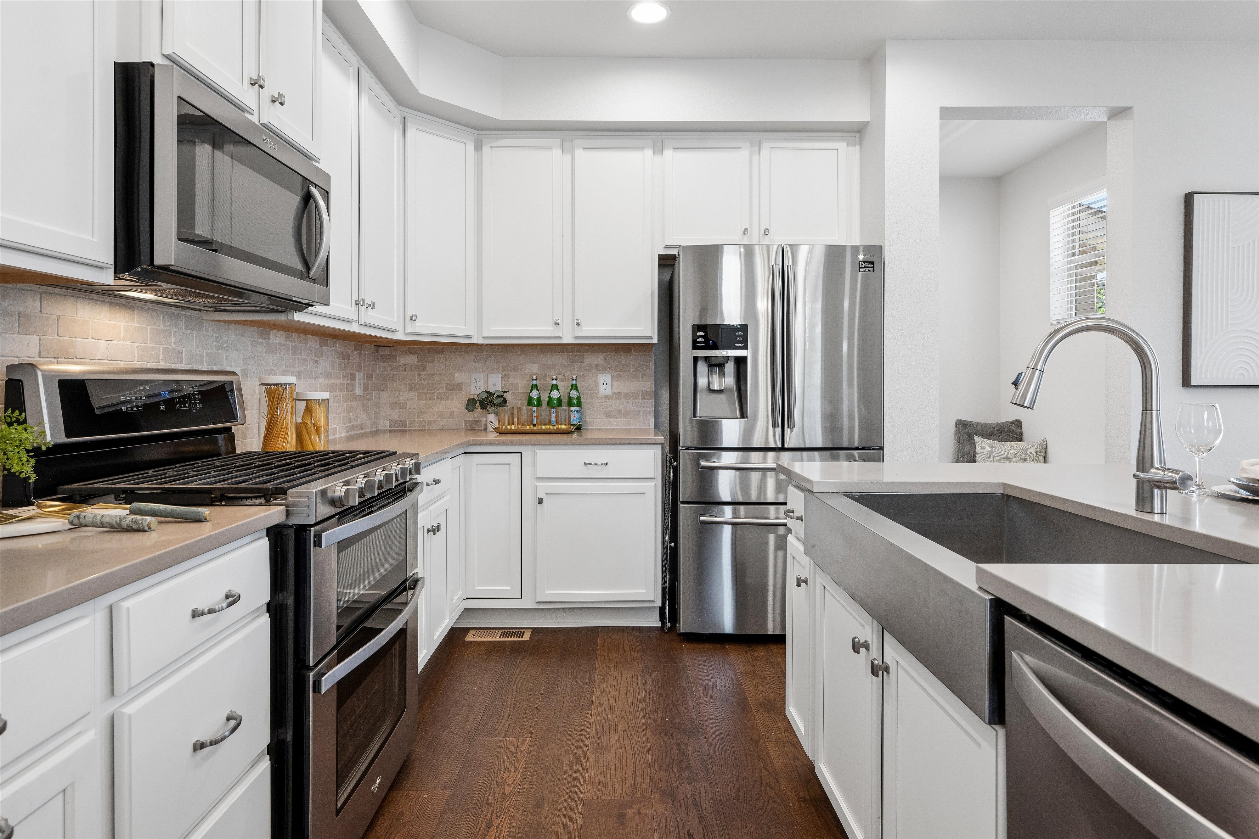  Inviting two-story single family duplex - 物件實景