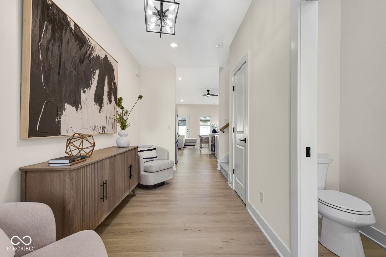 Noblesville, Indiana, 46062, United States, 3 Bedrooms Bedrooms, ,3 BathroomsBathrooms,Residential,For Sale,1978599