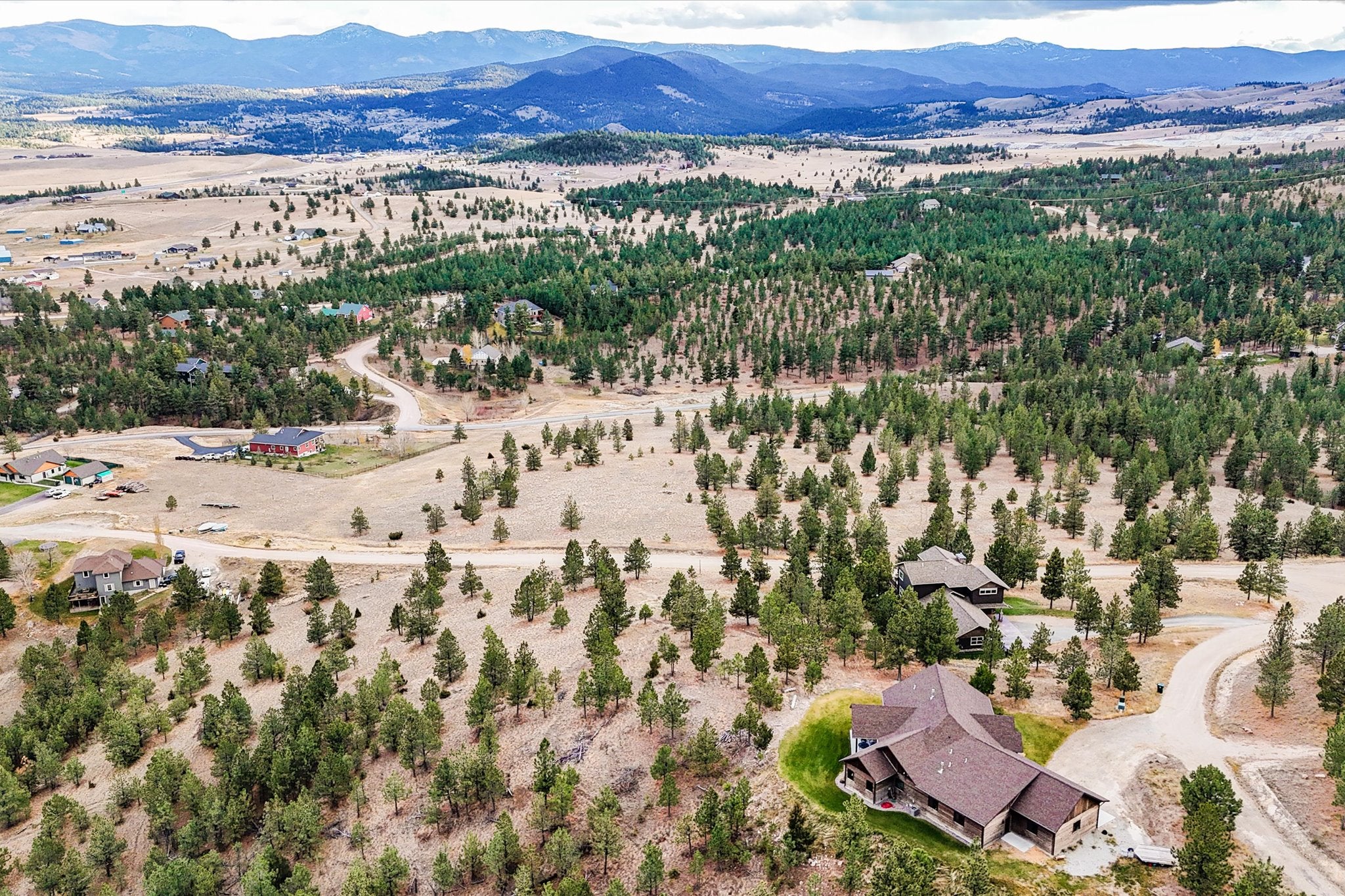 Clancy, Montana, 59634, United States, 4 Bedrooms Bedrooms, ,5 BathroomsBathrooms,Residential,For Sale,1991363