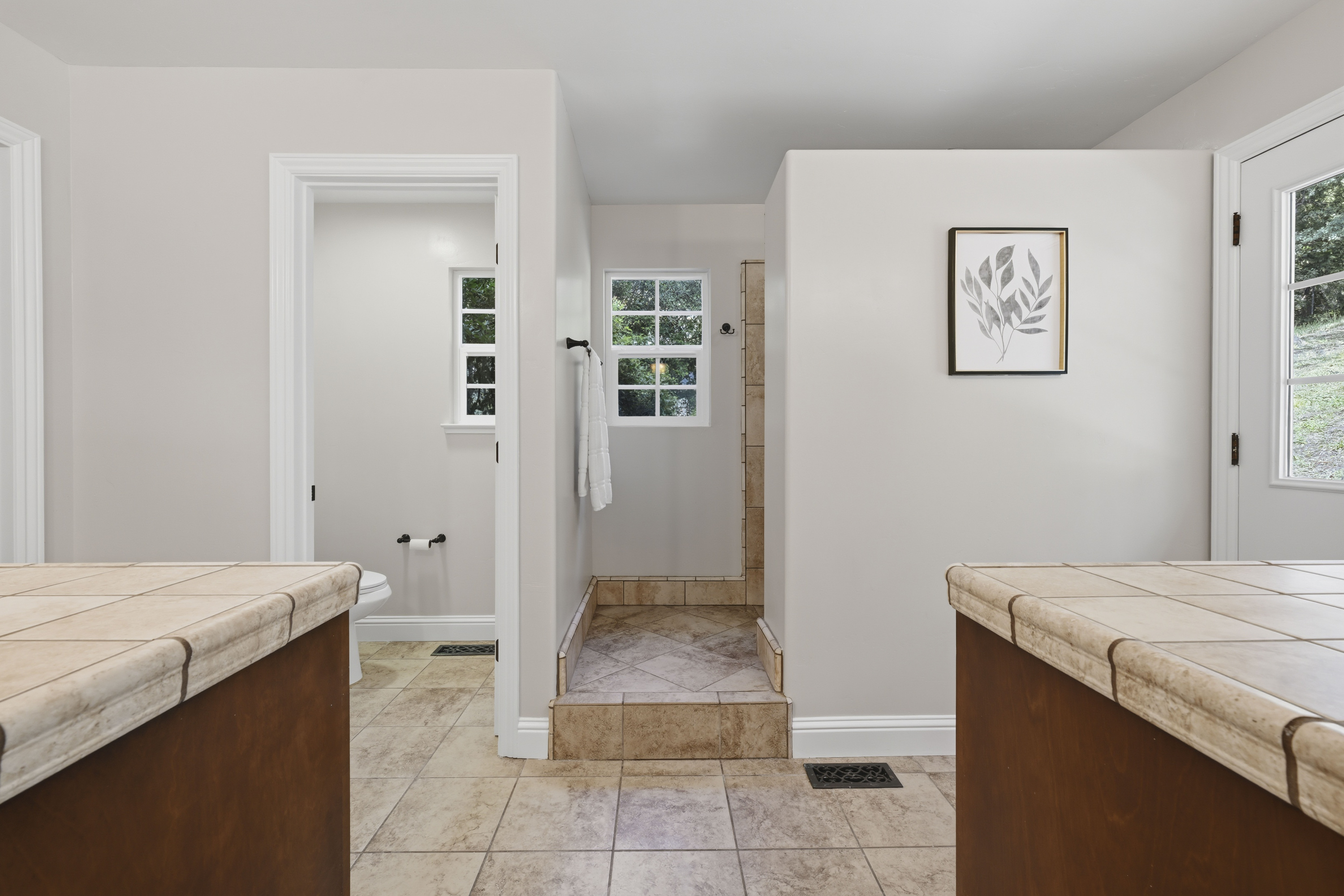  3885 Clover Valley Road, Rocklin, CA 95677 - 物件實景