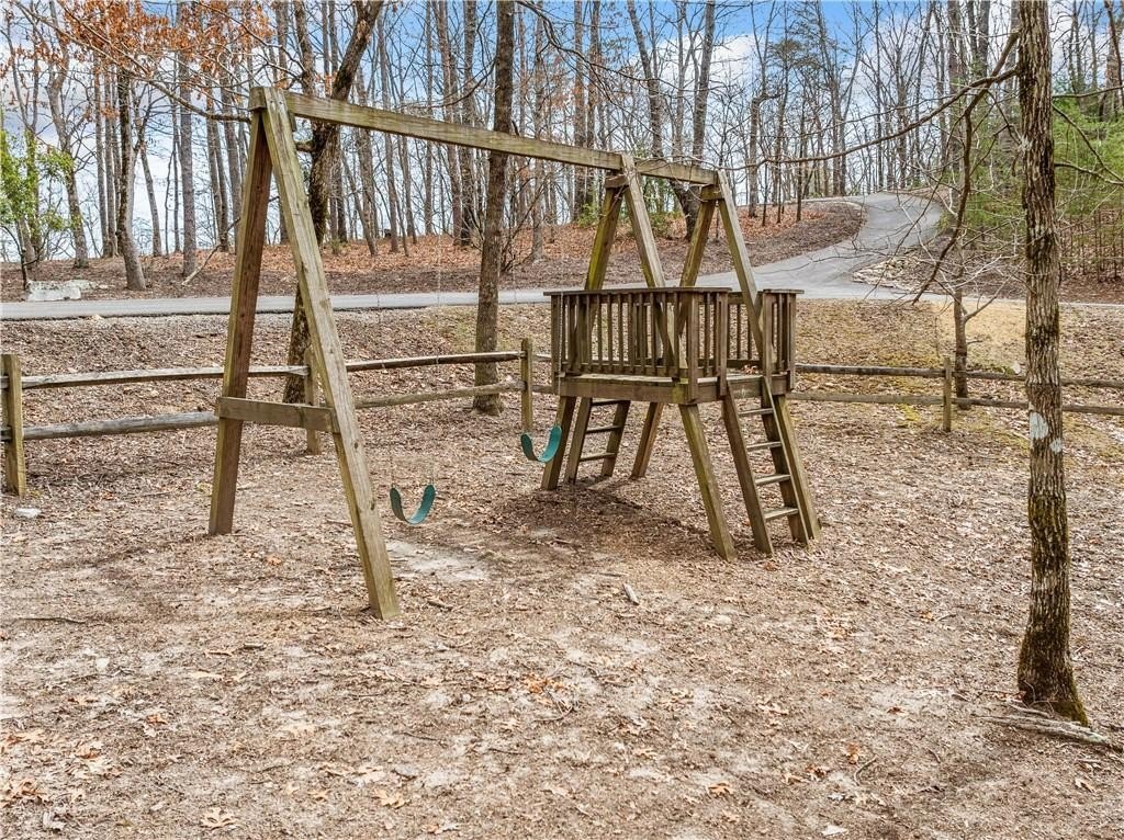 Jasper, Georgia, 30143, United States, 4 Bedrooms Bedrooms, ,4 BathroomsBathrooms,Residential,For Sale,1975292