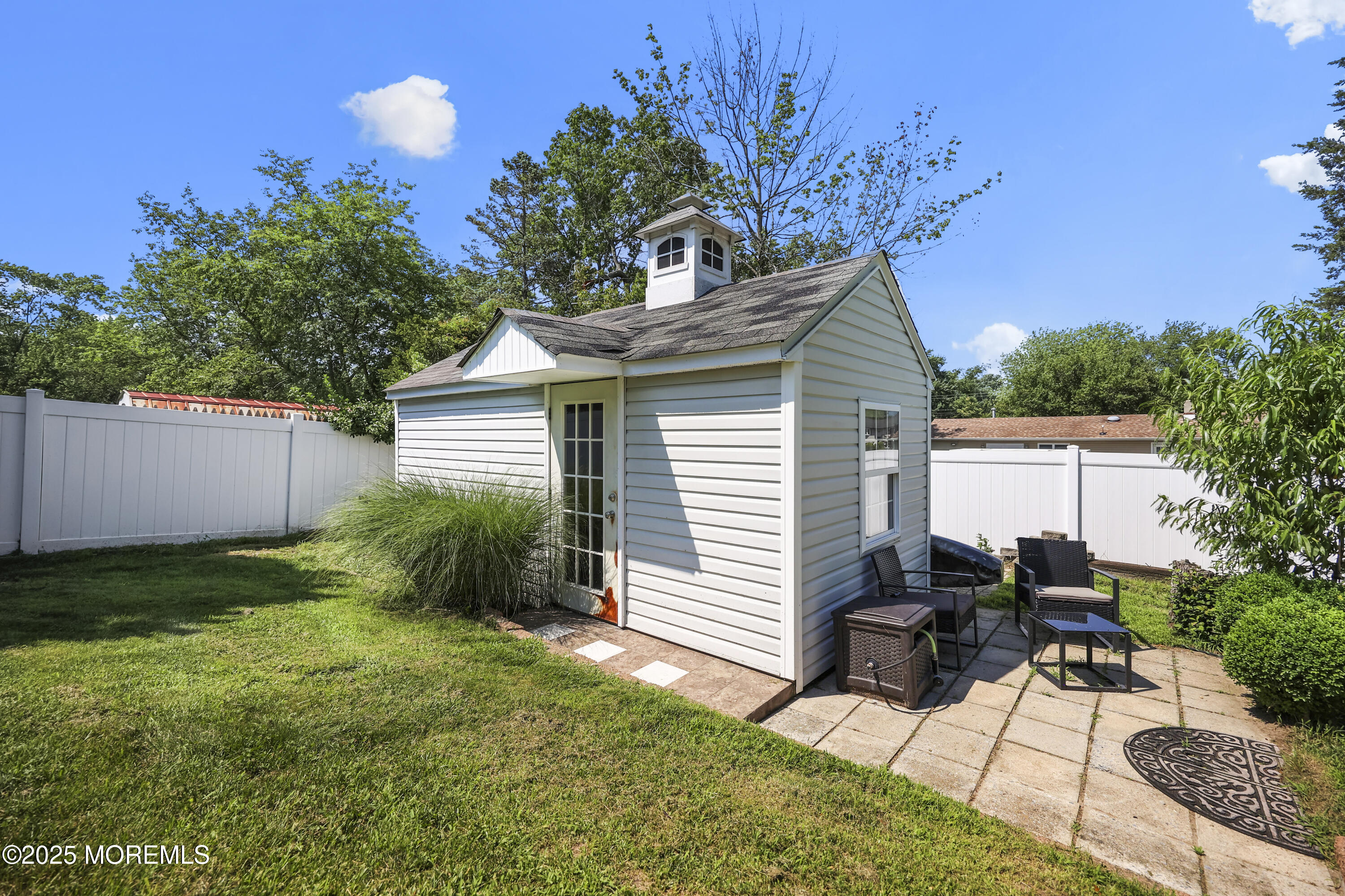 Howell, New Jersey, 07731, United States, 4 Bedrooms Bedrooms, ,2 BathroomsBathrooms,Residential,For Sale,1942279