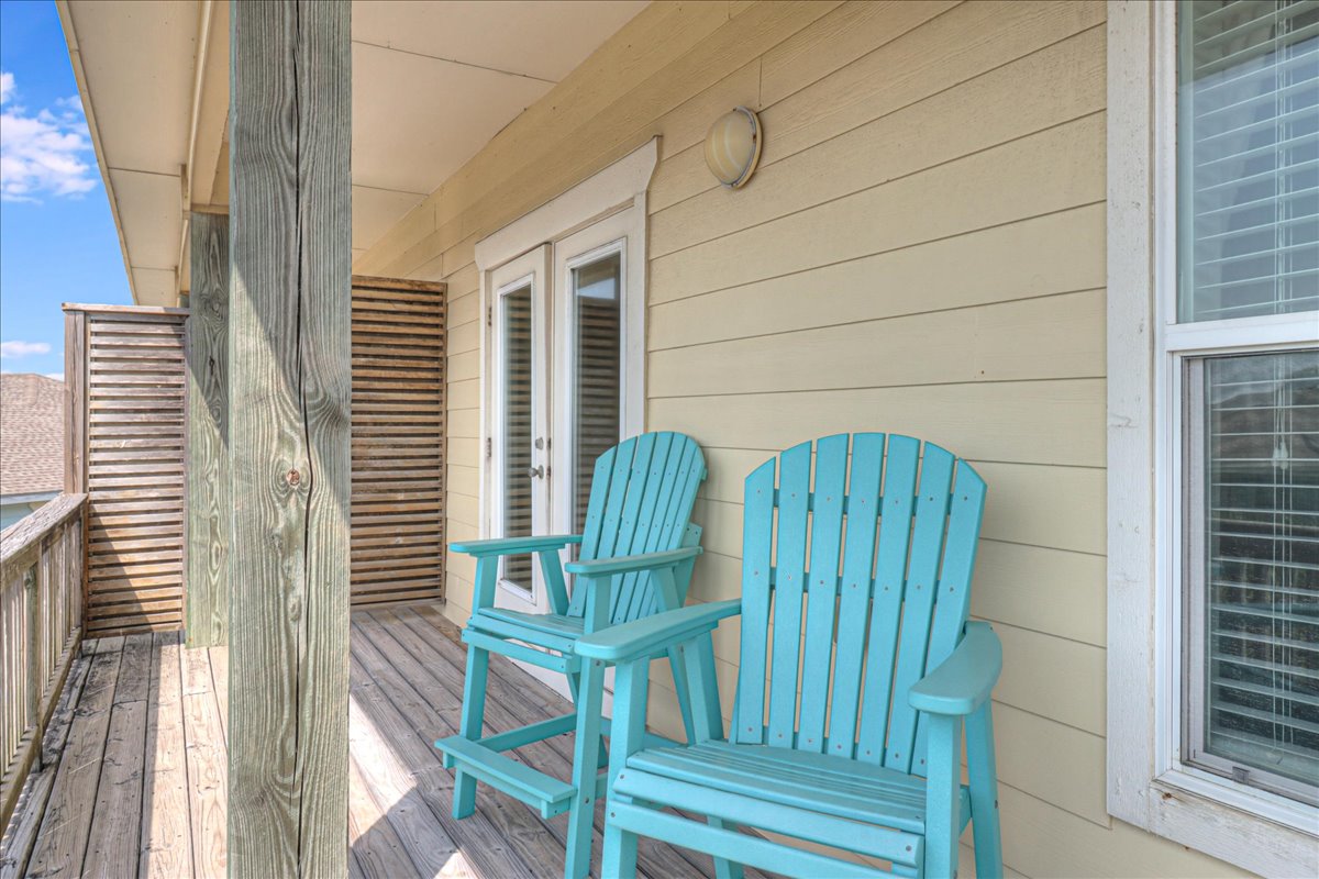 Port Aransas, Texas, 78373, United States, 3 Bedrooms Bedrooms, ,3 BathroomsBathrooms,Residential,For Sale,1984439