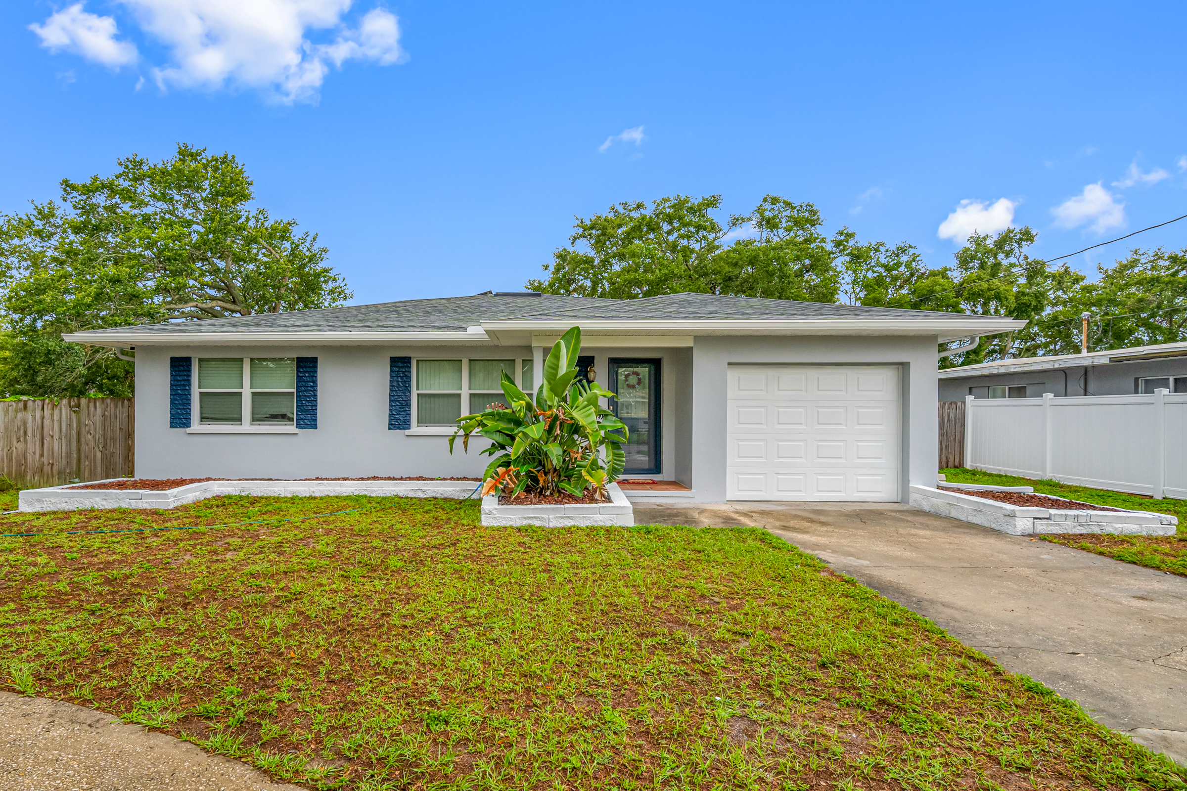 Clearwater, Florida, 33764, United States, 3 Bedrooms Bedrooms, ,2 BathroomsBathrooms,Residential,For Sale,1879424