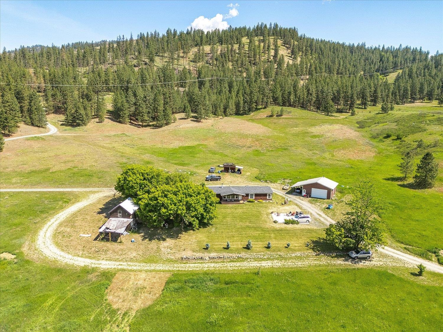 Chewelah, Washington, 99109, United States, 3 Bedrooms Bedrooms, ,2 BathroomsBathrooms,Residential,For Sale,1973712