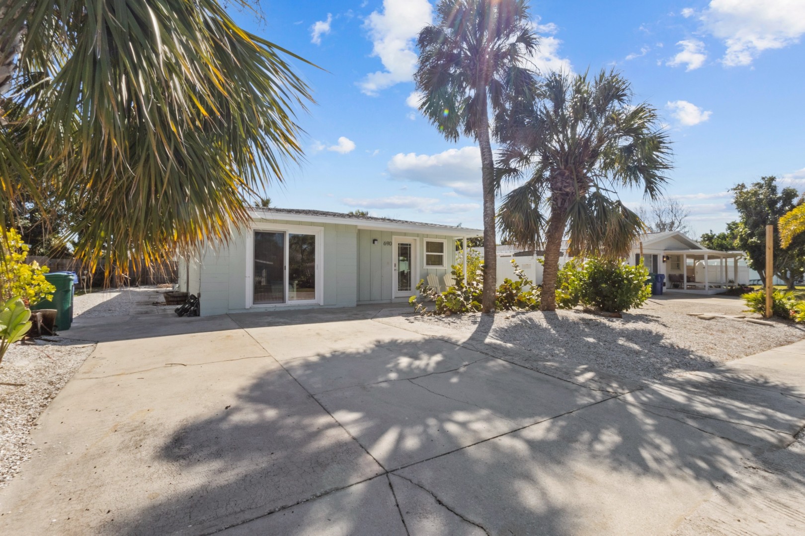 Longboat Key, Florida, 34228, United States, 4 Bedrooms Bedrooms, ,2 BathroomsBathrooms,Residential,For Sale,2017303