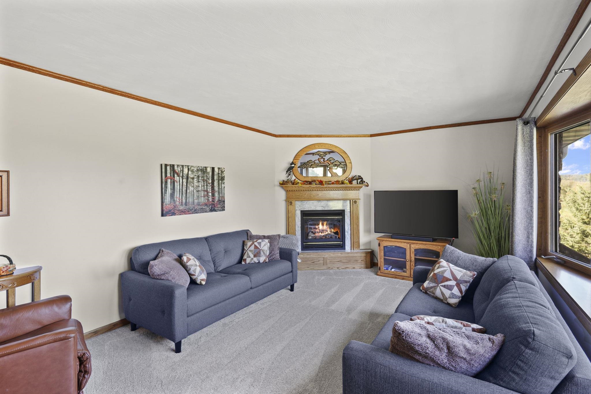 Plain, Wisconsin, 53577, United States, 4 Bedrooms Bedrooms, ,3 BathroomsBathrooms,Residential,For Sale,1974595